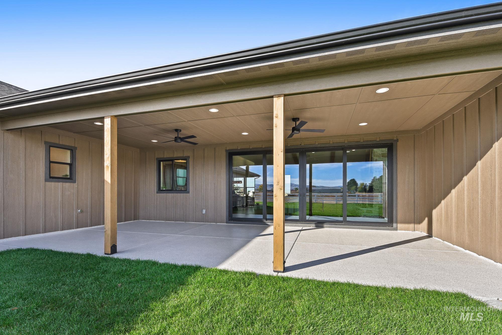 1976 Blake Rd, Emmett, Idaho 83617, 4 Bedrooms, 2.5 Bathrooms, Residential For Sale, Price $939,000,MLS 99004337