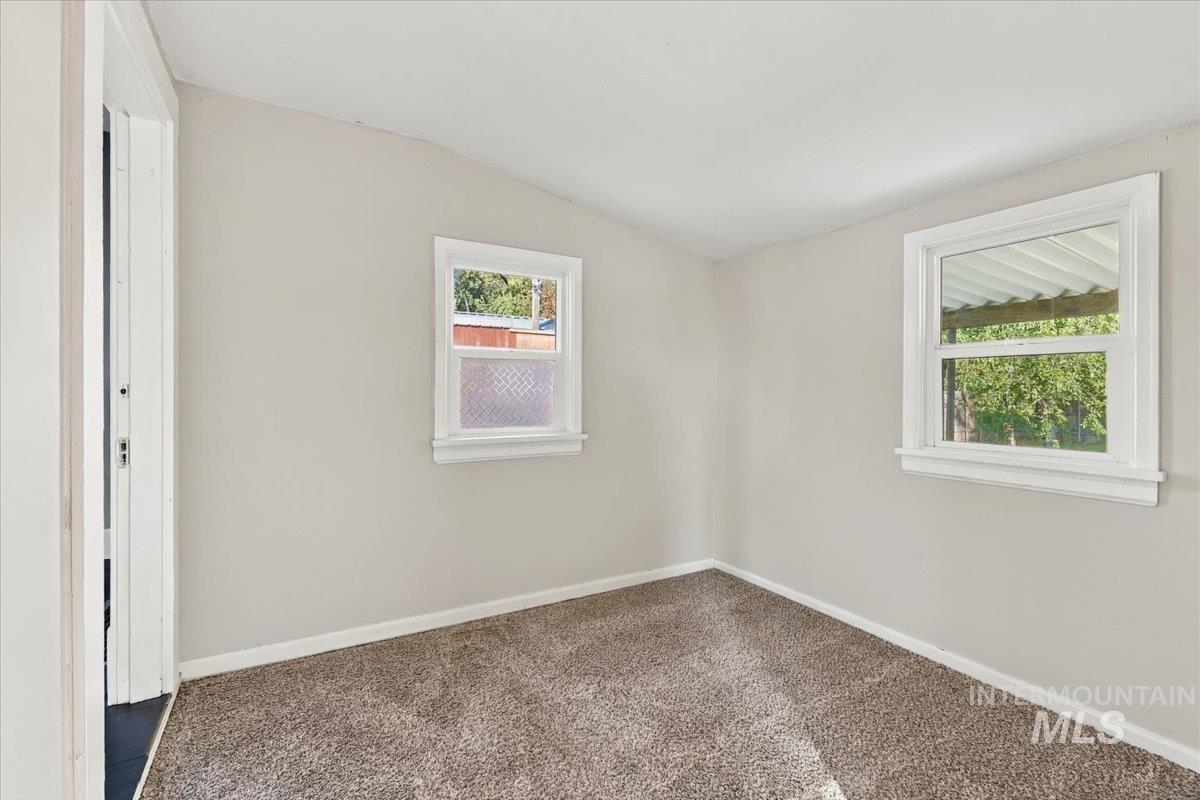 144 W 4th St, Kuna, Idaho 83634, 2 Bedrooms, 1 Bathroom, Residential For Sale, Price $309,900, 99004338