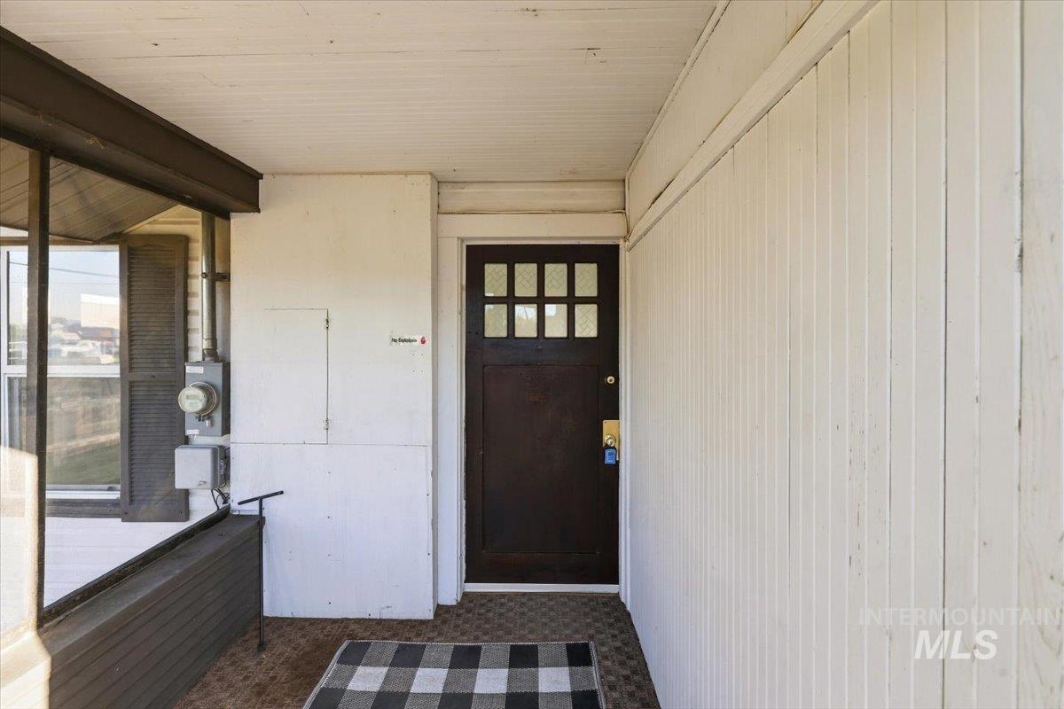 144 W 4th St, Kuna, Idaho 83634, 2 Bedrooms, 1 Bathroom, Residential For Sale, Price $309,900, 99004338
