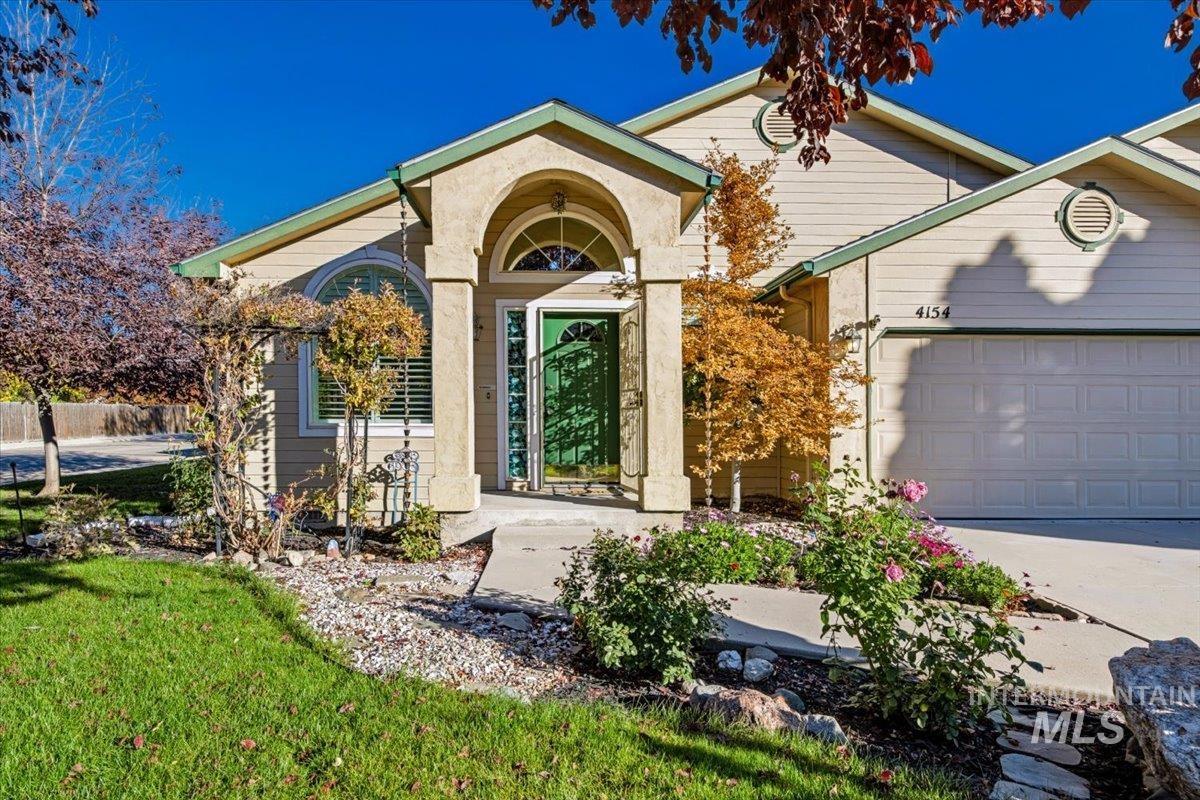 4154 E Driftwood Dr, Meridian, Idaho 83642, 3 Bedrooms, 2 Bathrooms, Residential For Sale, Price $538,000,MLS 99004341