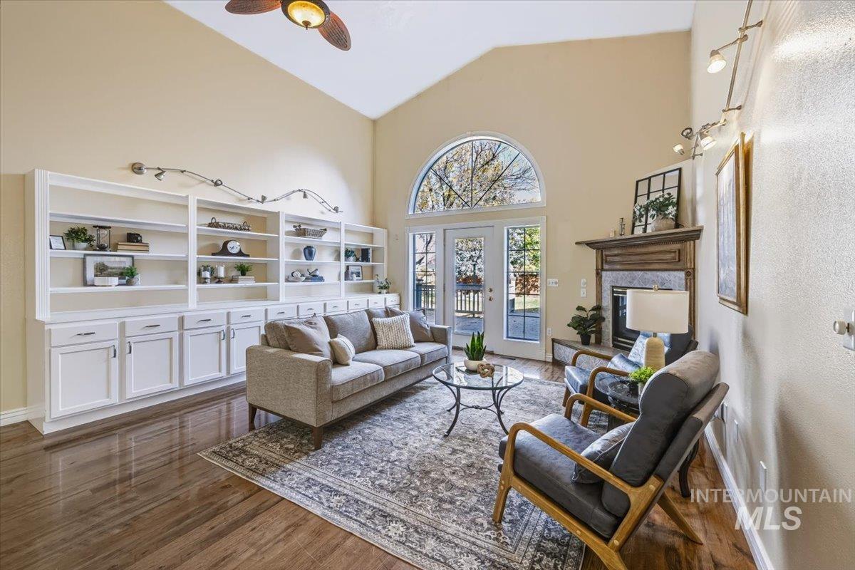 4154 E Driftwood Dr, Meridian, Idaho 83642, 3 Bedrooms, 2 Bathrooms, Residential For Sale, Price $538,000,MLS 99004341