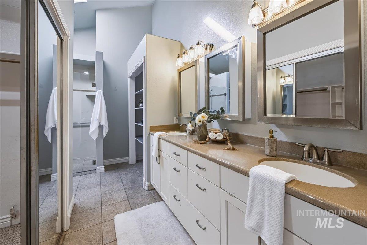 4154 E Driftwood Dr, Meridian, Idaho 83642, 3 Bedrooms, 2 Bathrooms, Residential For Sale, Price $538,000,MLS 99004341