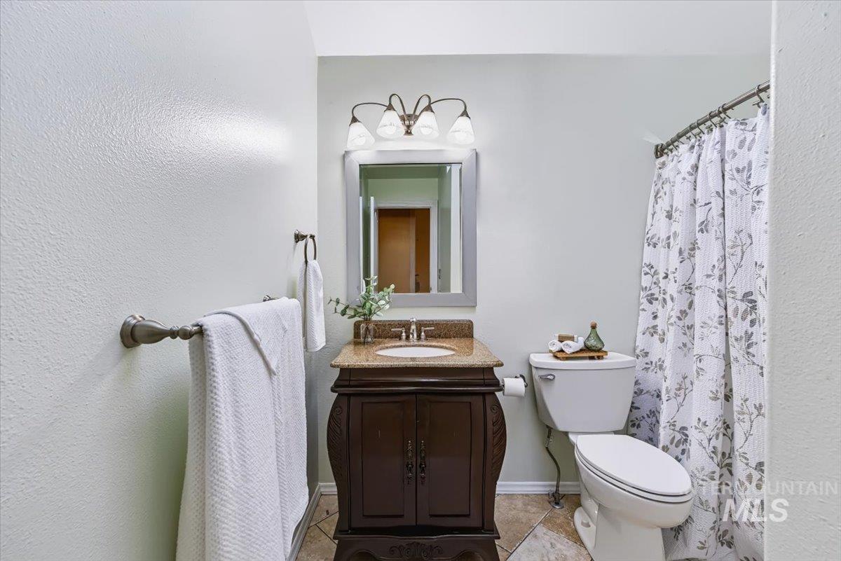 4154 E Driftwood Dr, Meridian, Idaho 83642, 3 Bedrooms, 2 Bathrooms, Residential For Sale, Price $538,000,MLS 99004341