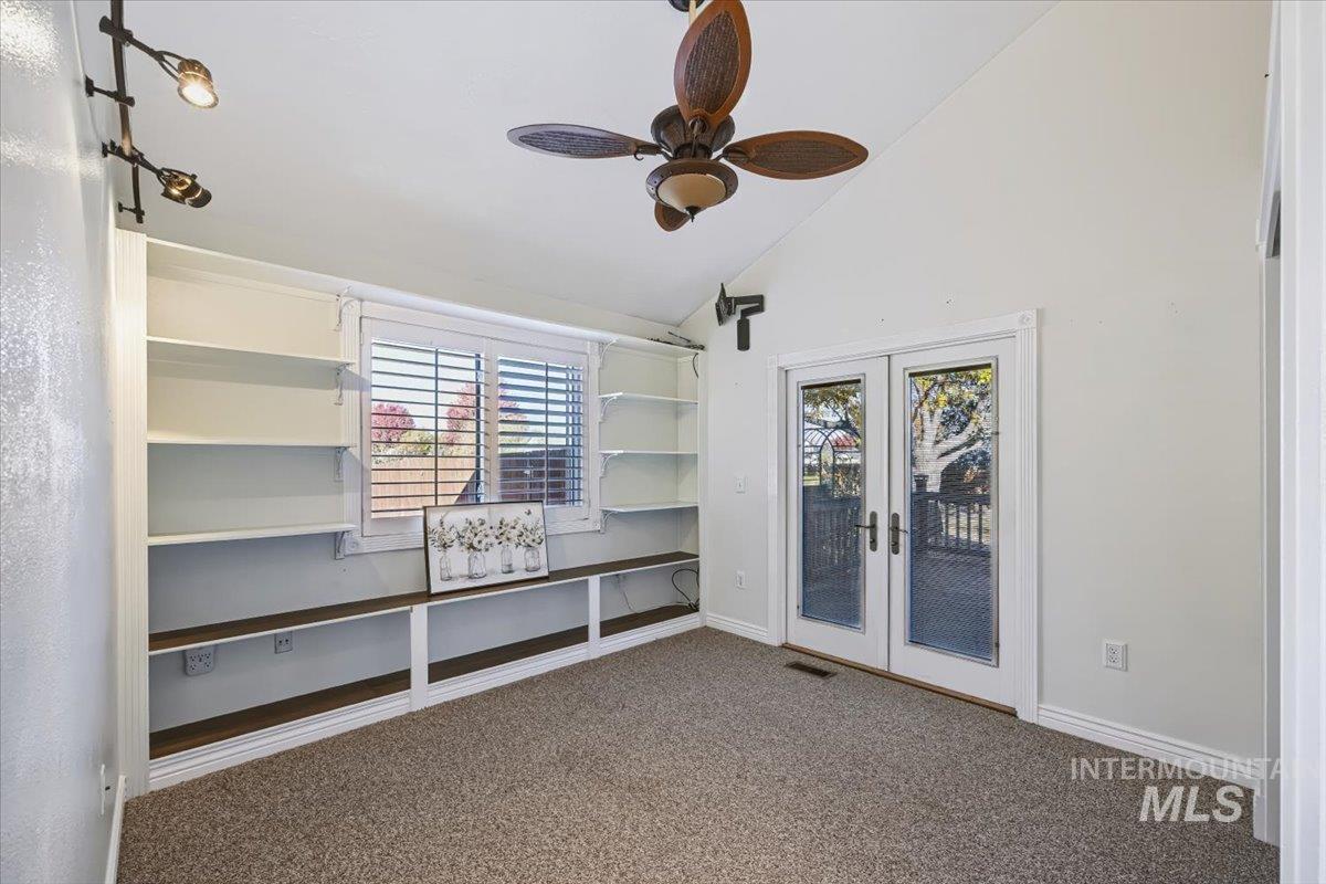 4154 E Driftwood Dr, Meridian, Idaho 83642, 3 Bedrooms, 2 Bathrooms, Residential For Sale, Price $538,000,MLS 99004341