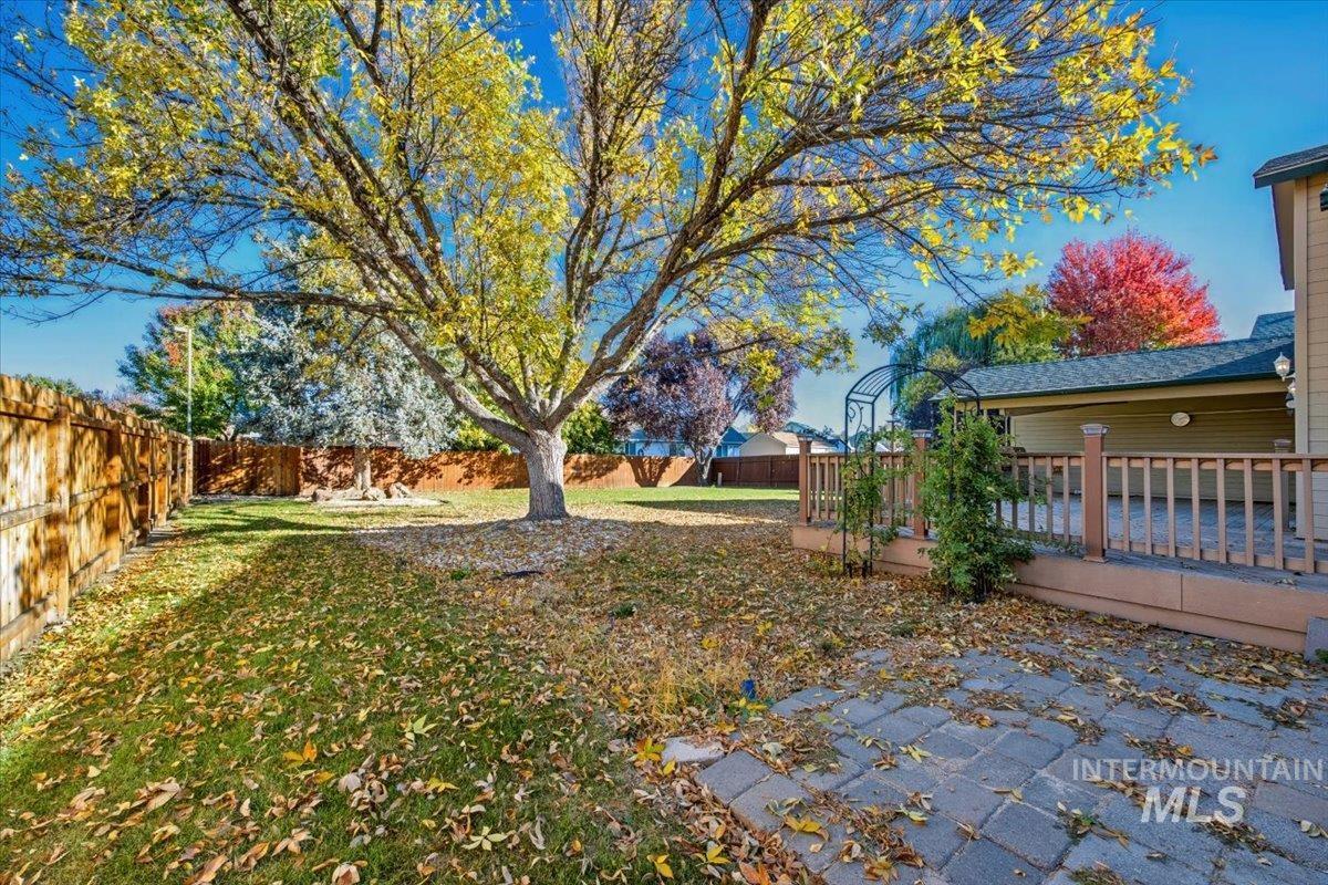 4154 E Driftwood Dr, Meridian, Idaho 83642, 3 Bedrooms, 2 Bathrooms, Residential For Sale, Price $538,000,MLS 99004341