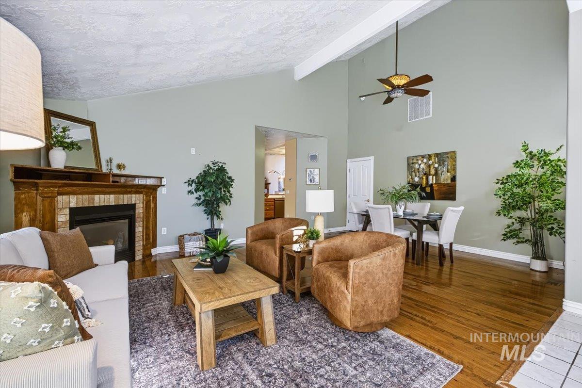 4154 E Driftwood Dr, Meridian, Idaho 83642, 3 Bedrooms, 2 Bathrooms, Residential For Sale, Price $538,000,MLS 99004341
