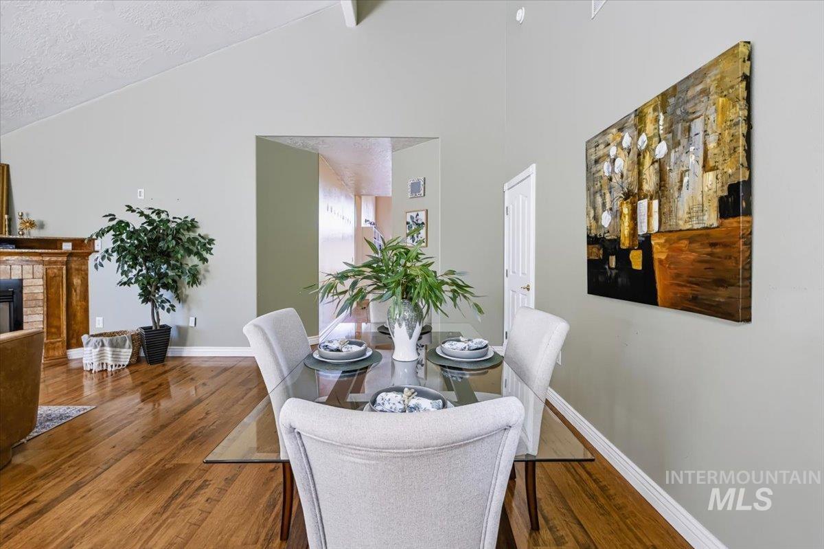 4154 E Driftwood Dr, Meridian, Idaho 83642, 3 Bedrooms, 2 Bathrooms, Residential For Sale, Price $538,000,MLS 99004341