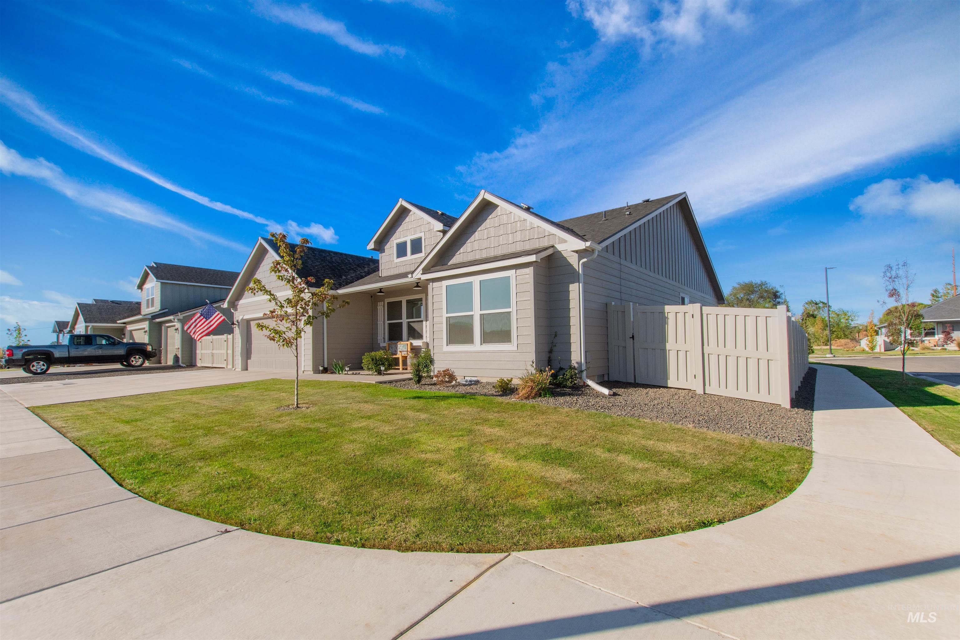 4287 S Chia Avenue, Nampa, Idaho 83686, 4 Bedrooms, 2 Bathrooms, Residential For Sale, Price $519,900,MLS 99004343