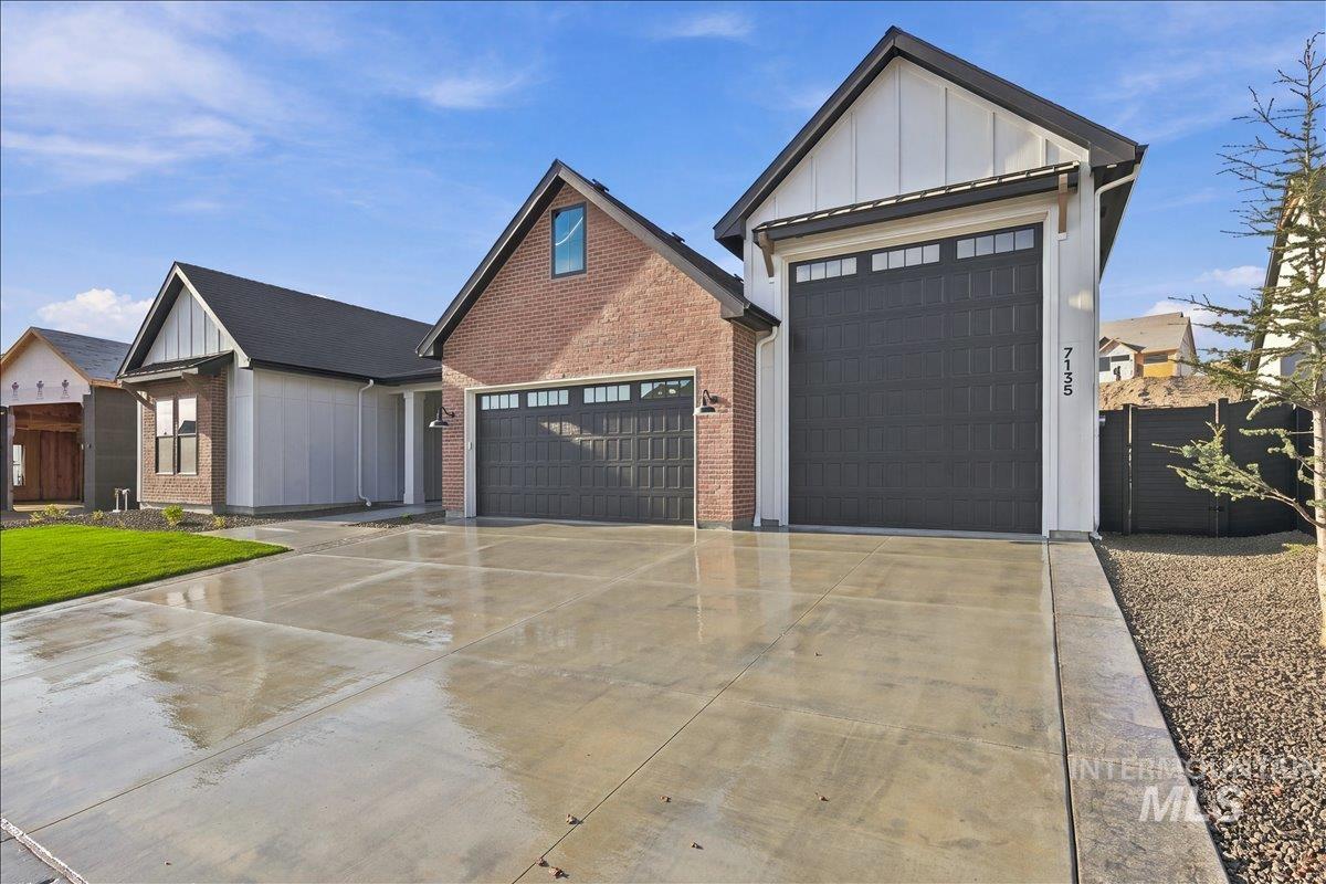 7135 N Firhill Place, Eagle, Idaho 83616, 3 Bedrooms, 2.5 Bathrooms, Residential For Sale, Price $1,149,000,MLS 99004345