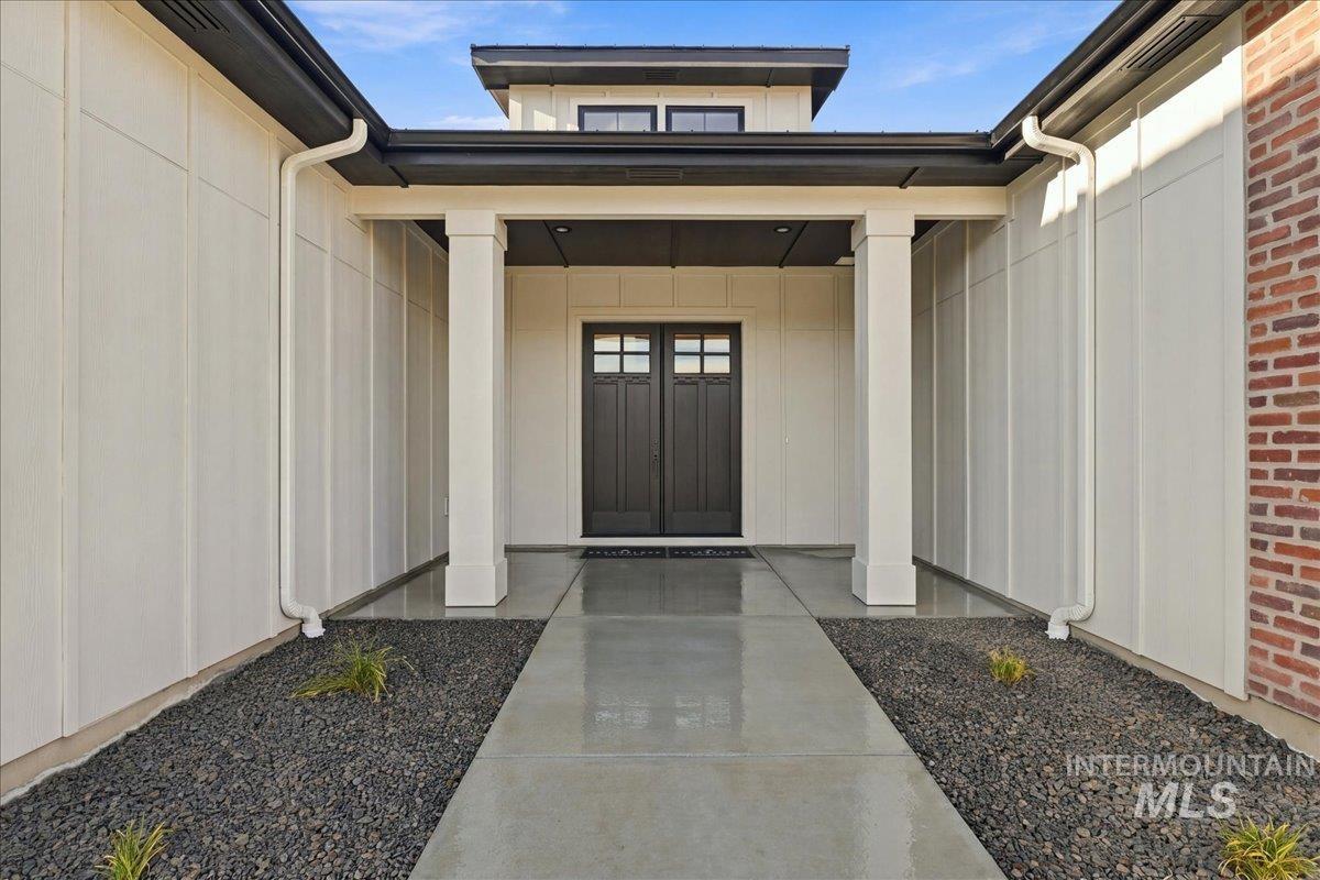 7135 N Firhill Place, Eagle, Idaho 83616, 3 Bedrooms, 2.5 Bathrooms, Residential For Sale, Price $1,149,000,MLS 99004345