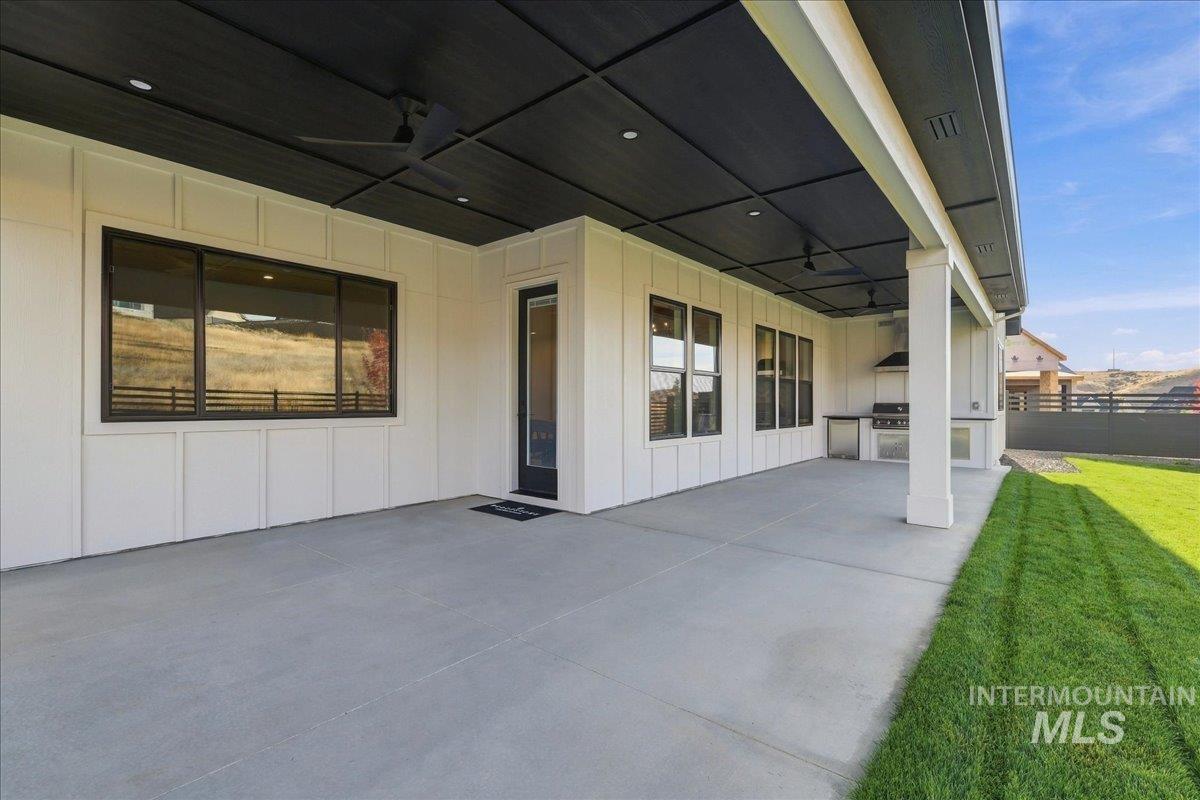 7135 N Firhill Place, Eagle, Idaho 83616, 3 Bedrooms, 2.5 Bathrooms, Residential For Sale, Price $1,149,000,MLS 99004345