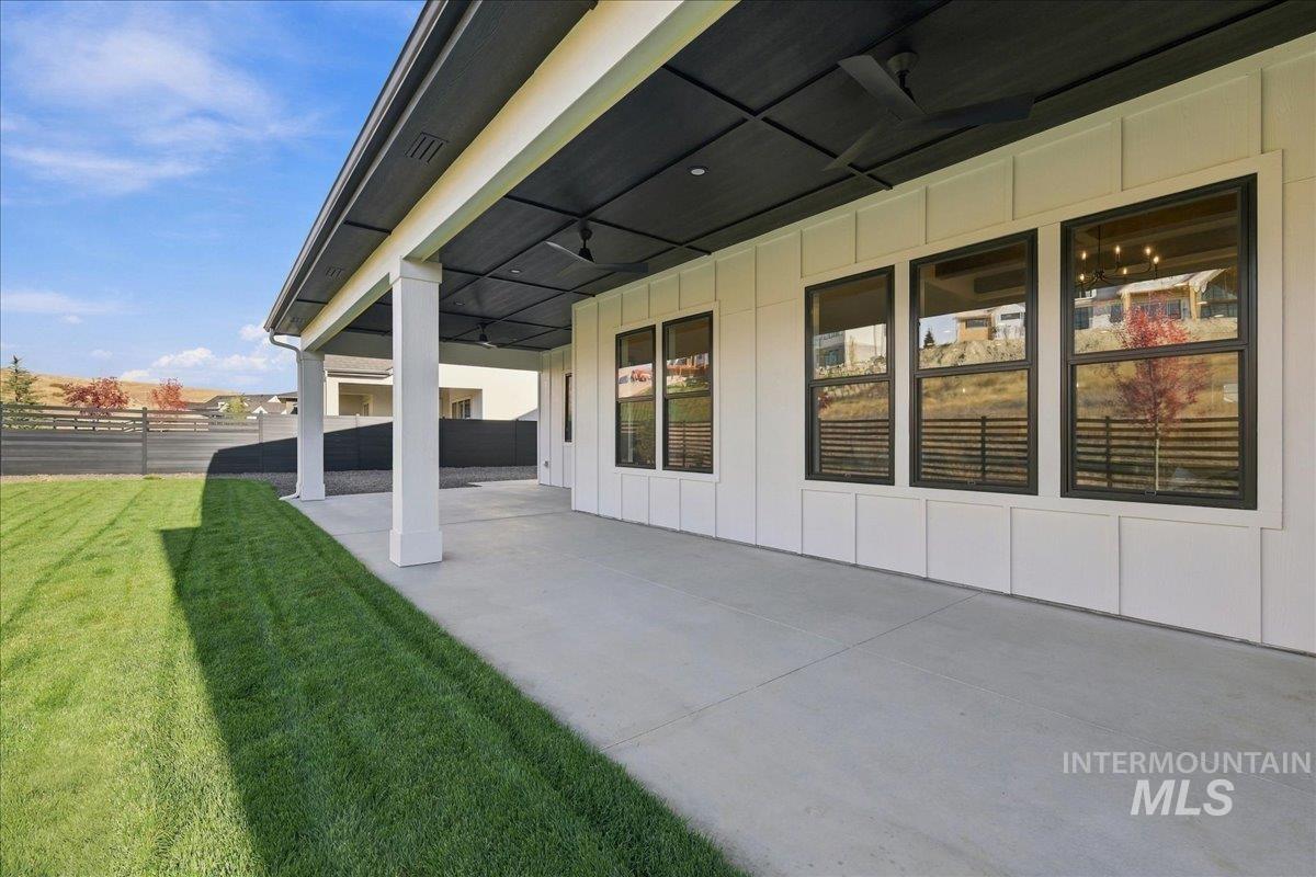 7135 N Firhill Place, Eagle, Idaho 83616, 3 Bedrooms, 2.5 Bathrooms, Residential For Sale, Price $1,149,000,MLS 99004345