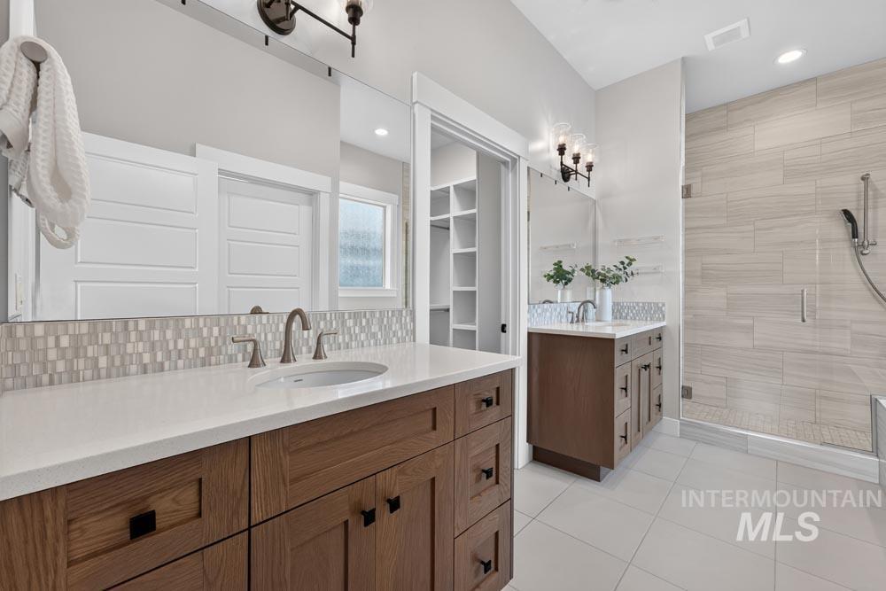 5436 N Exeter Way, Meridian, Idaho 83646, 4 Bedrooms, 3 Bathrooms, Residential For Sale, Price $749,700, 99004353