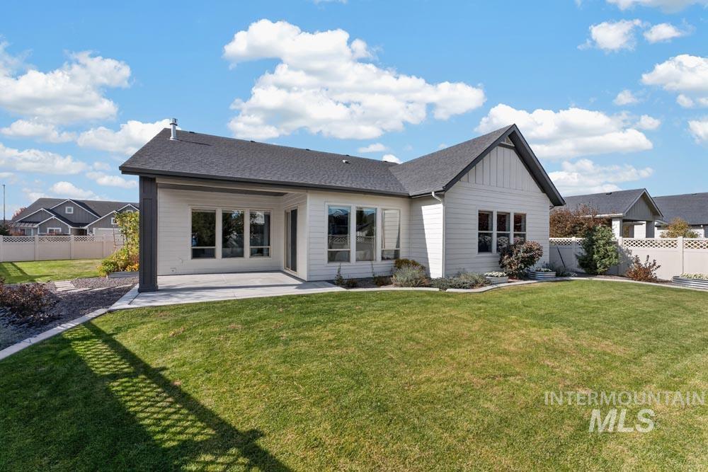 5436 N Exeter Way, Meridian, Idaho 83646, 4 Bedrooms, 3 Bathrooms, Residential For Sale, Price $749,700, 99004353
