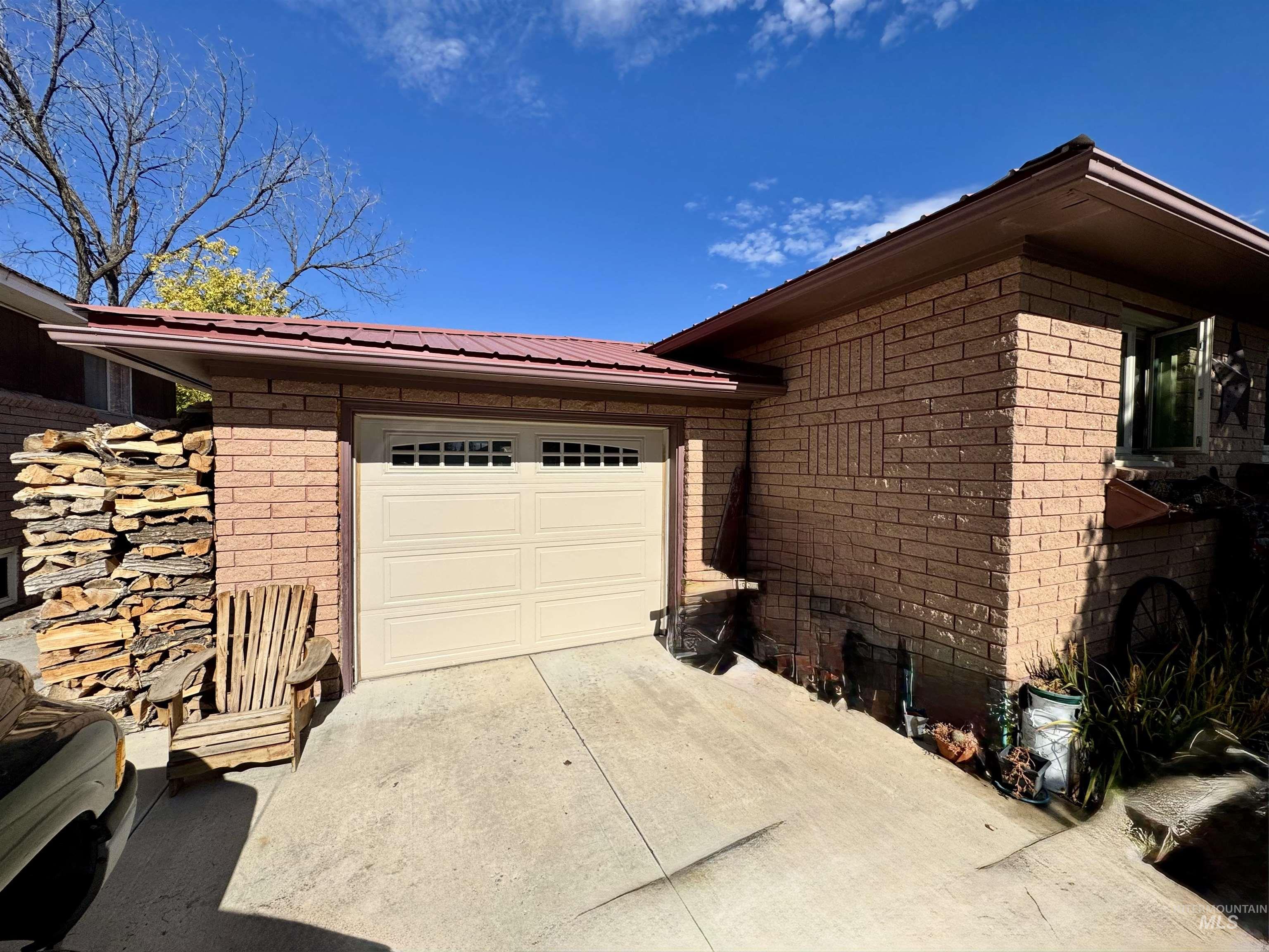 522 13Th St, Rupert, Idaho 83350, 3 Bedrooms, 1 Bathroom, Residential For Sale, Price $280,000, 99004356