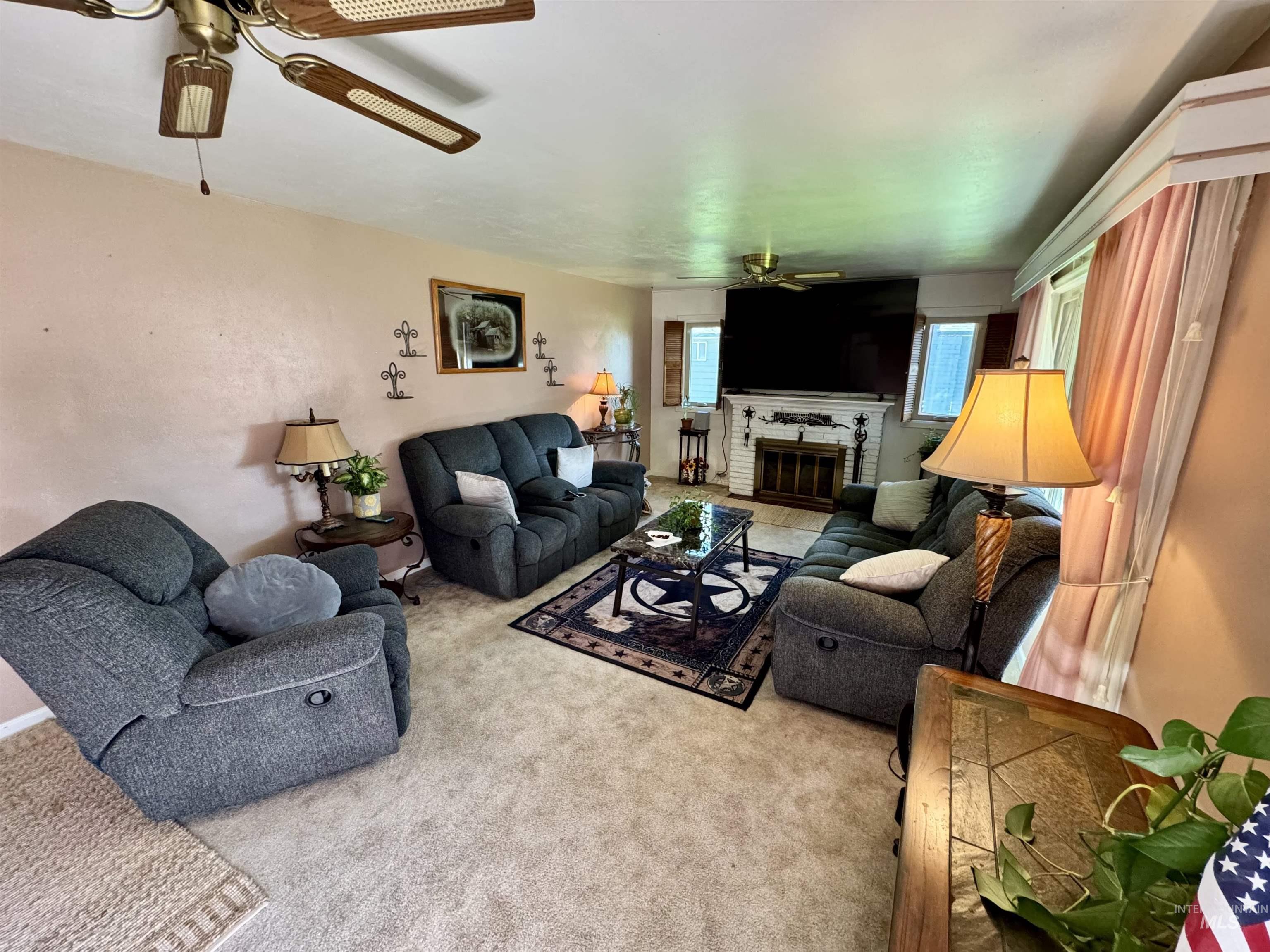 522 13Th St, Rupert, Idaho 83350, 3 Bedrooms, 1 Bathroom, Residential For Sale, Price $280,000, 99004356