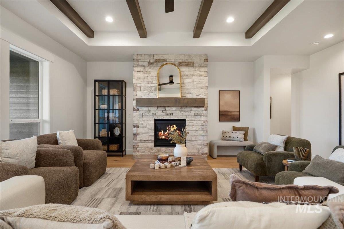 1935 W Smokey Lake Dr., Meridian, Idaho 83642, 4 Bedrooms, 3 Bathrooms, Residential For Sale, Price $889,880, 99004357
