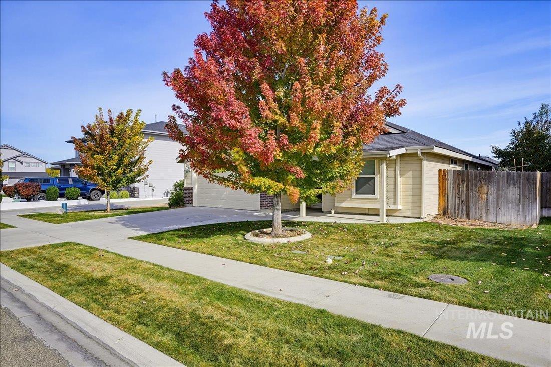 50 N Firestone Way, Nampa, Idaho 83651, 3 Bedrooms, 2 Bathrooms, Residential For Sale, Price $385,000, 99004358