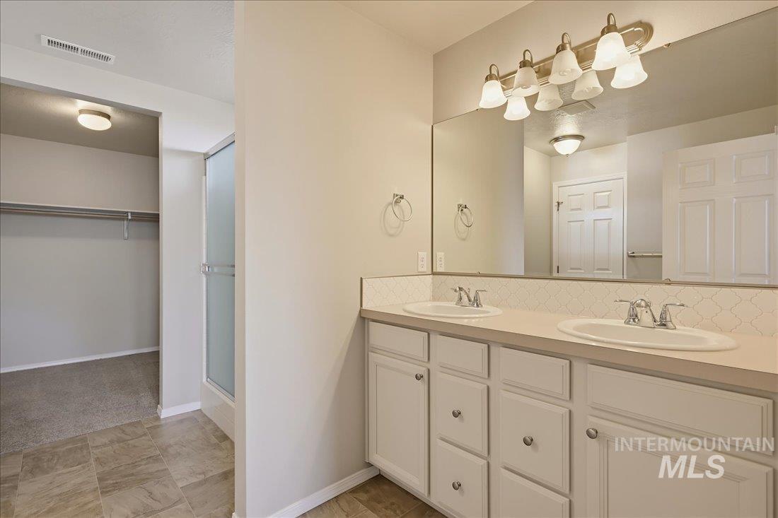 50 N Firestone Way, Nampa, Idaho 83651, 3 Bedrooms, 2 Bathrooms, Residential For Sale, Price $385,000, 99004358