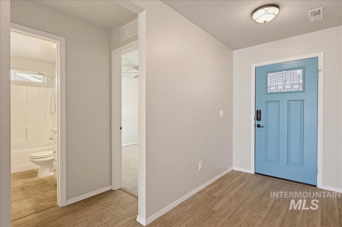 50 N Firestone Way, Nampa, Idaho 83651, 3 Bedrooms, 2 Bathrooms, Residential For Sale, Price $385,000, 99004358