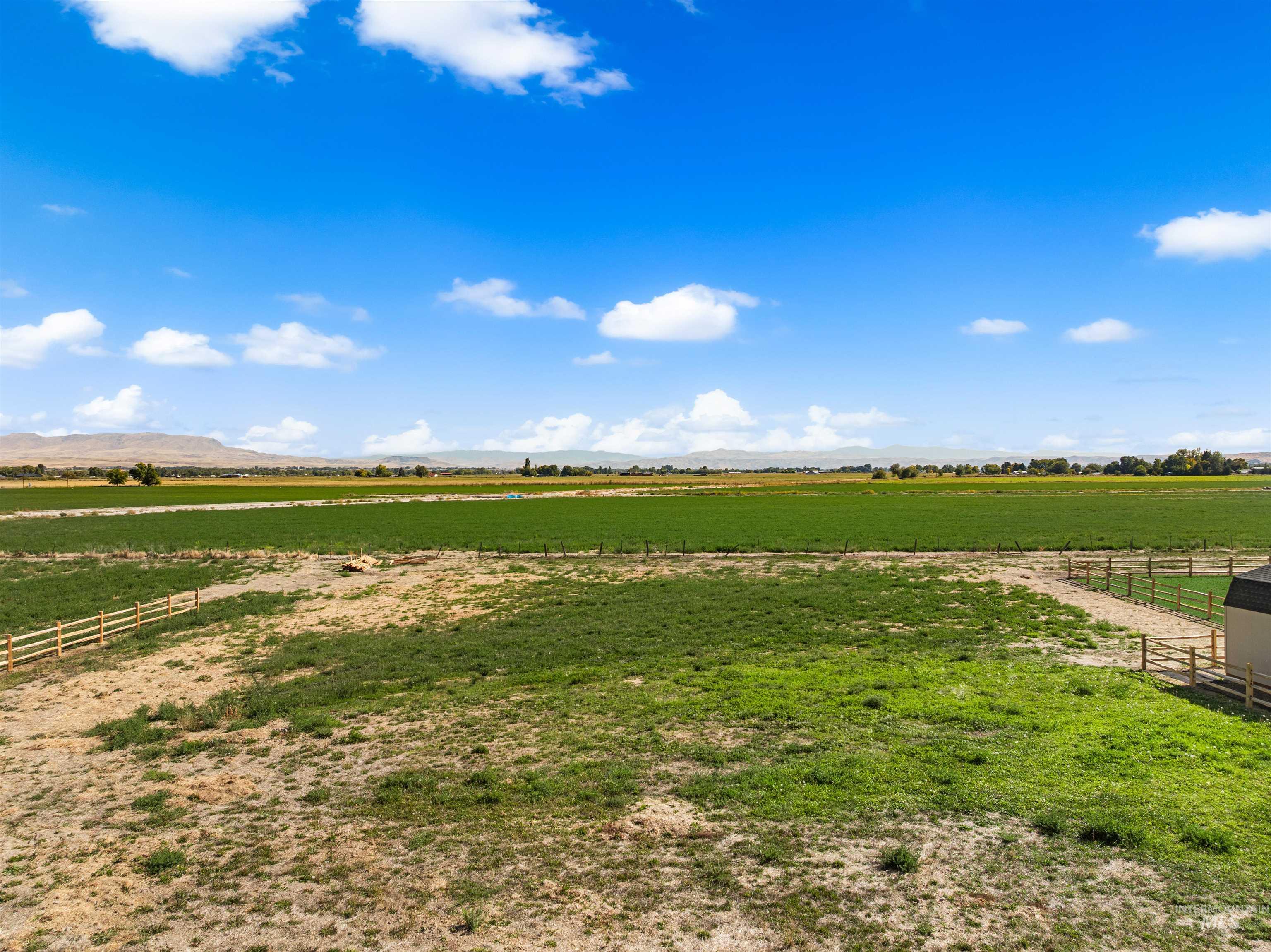 9825 Mayberry Ln, Emmett, Idaho 83617, 3 Bedrooms, 3 Bathrooms, Residential For Sale, Price $1,150,000,MLS 99004359