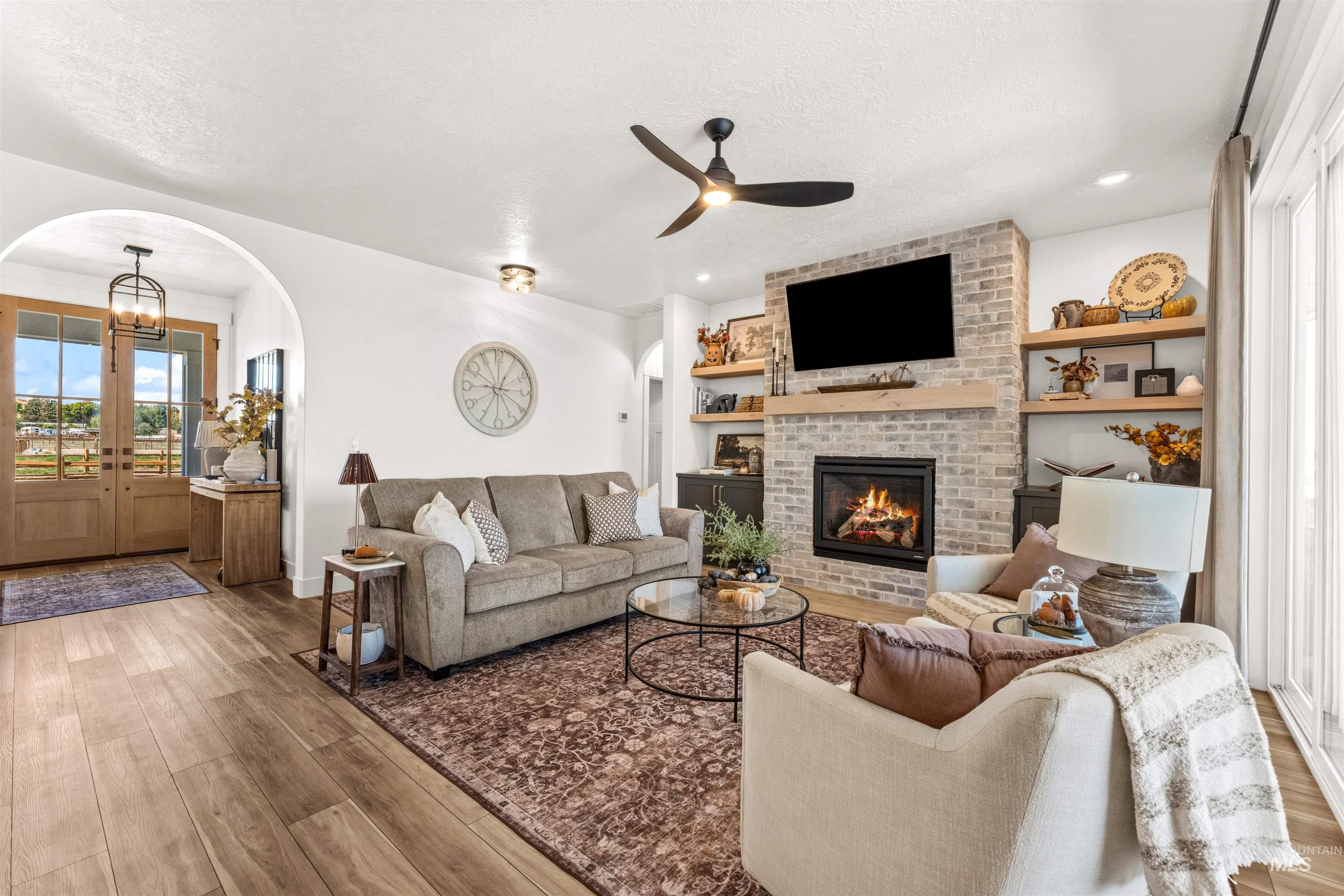 9825 Mayberry Ln, Emmett, Idaho 83617, 3 Bedrooms, 3 Bathrooms, Residential For Sale, Price $1,150,000,MLS 99004359