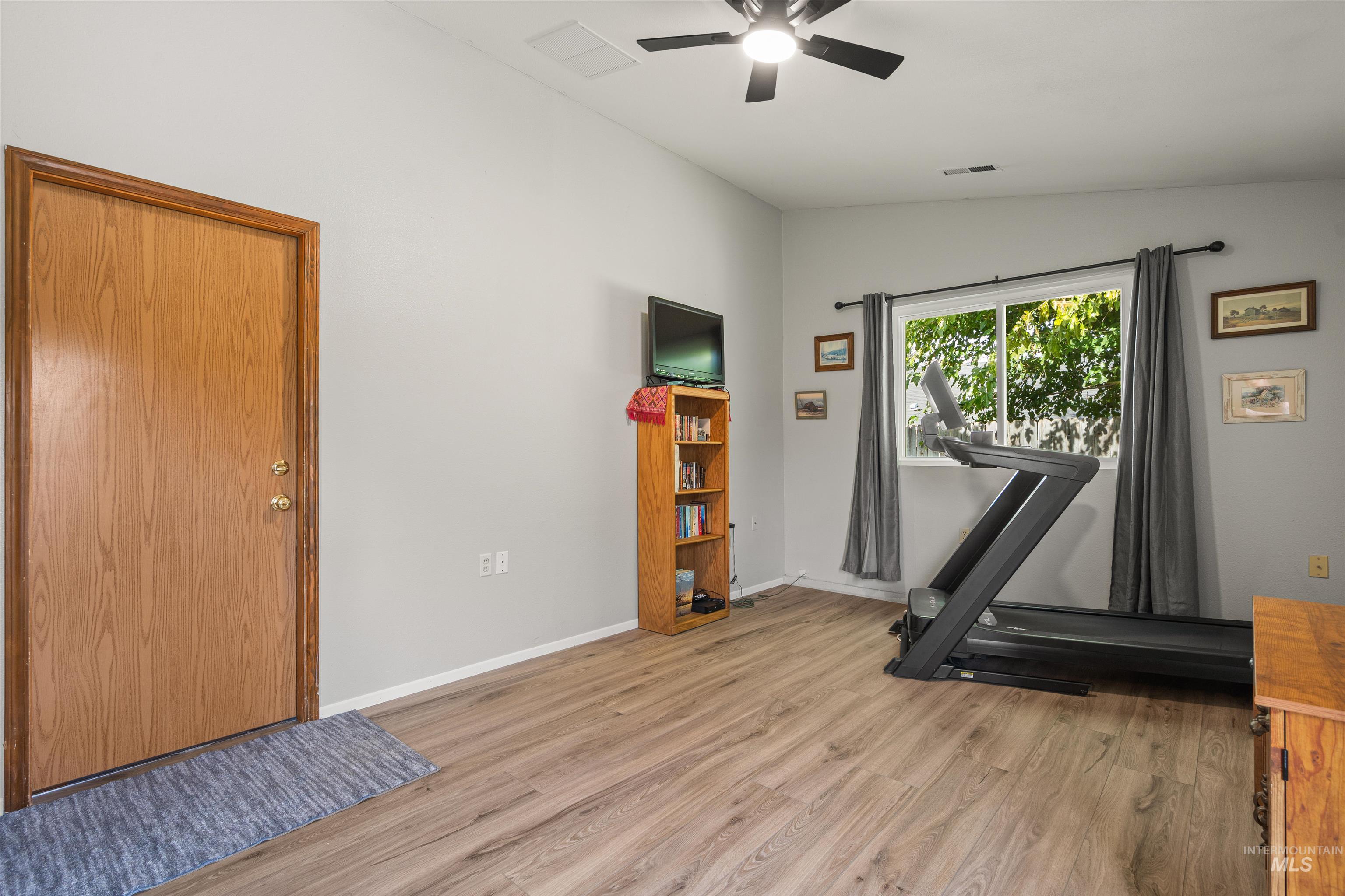 2524 Smart Street, Nampa, Idaho 83686, 3 Bedrooms, 2 Bathrooms, Residential For Sale, Price $360,000, 99004361