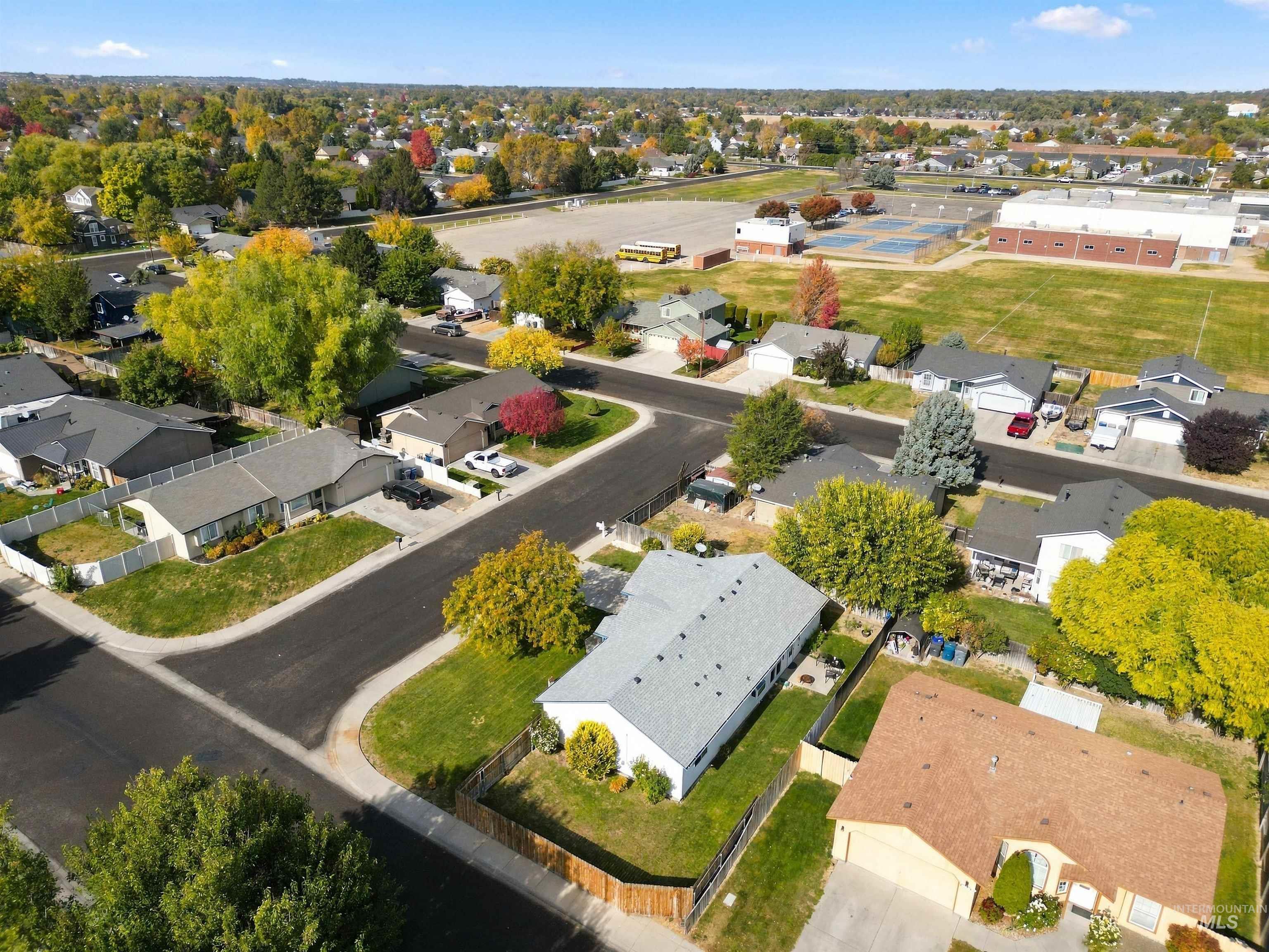 2524 Smart Street, Nampa, Idaho 83686, 3 Bedrooms, 2 Bathrooms, Residential For Sale, Price $360,000, 99004361