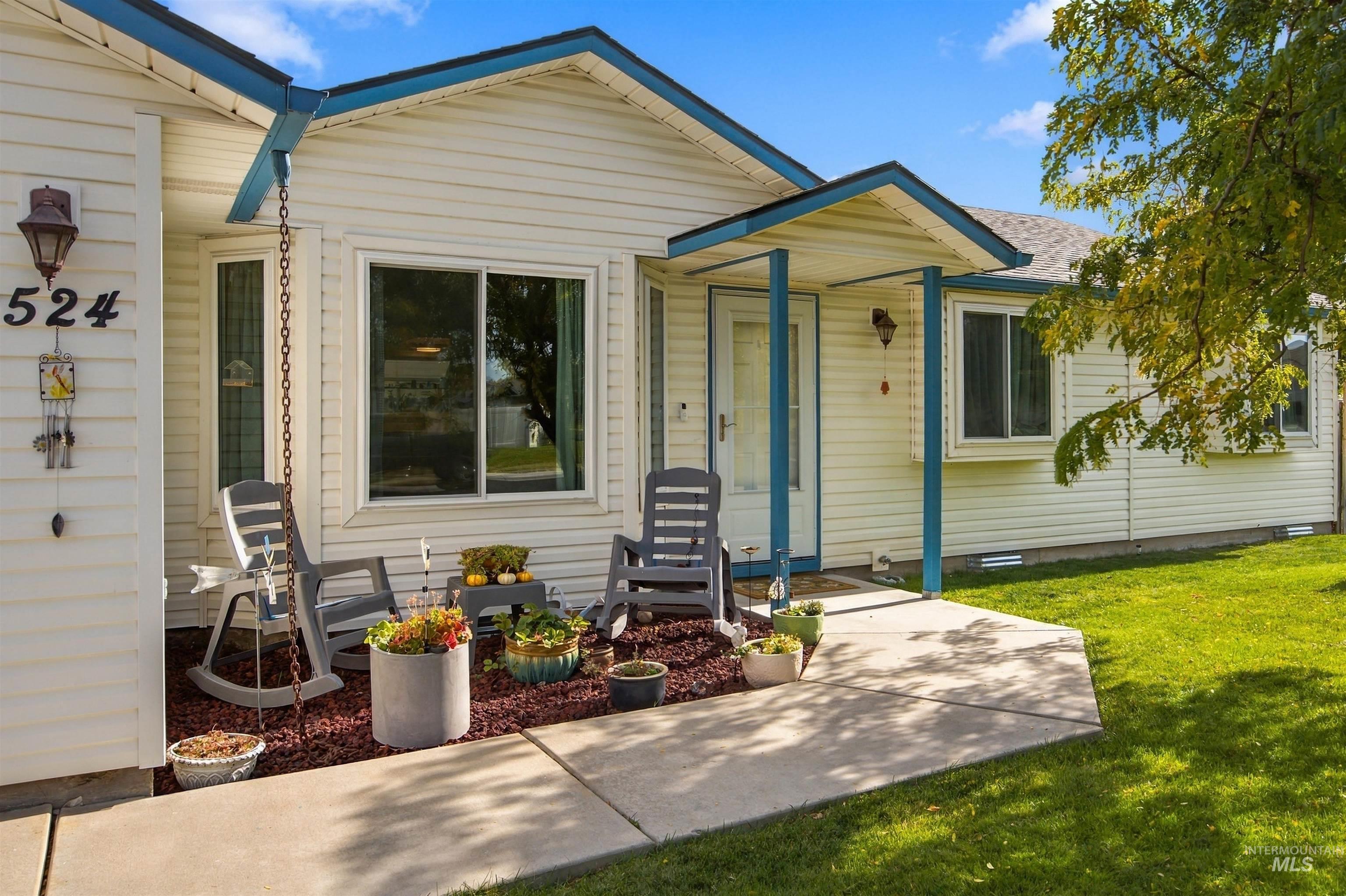 2524 Smart Street, Nampa, Idaho 83686, 3 Bedrooms, 2 Bathrooms, Residential For Sale, Price $360,000, 99004361
