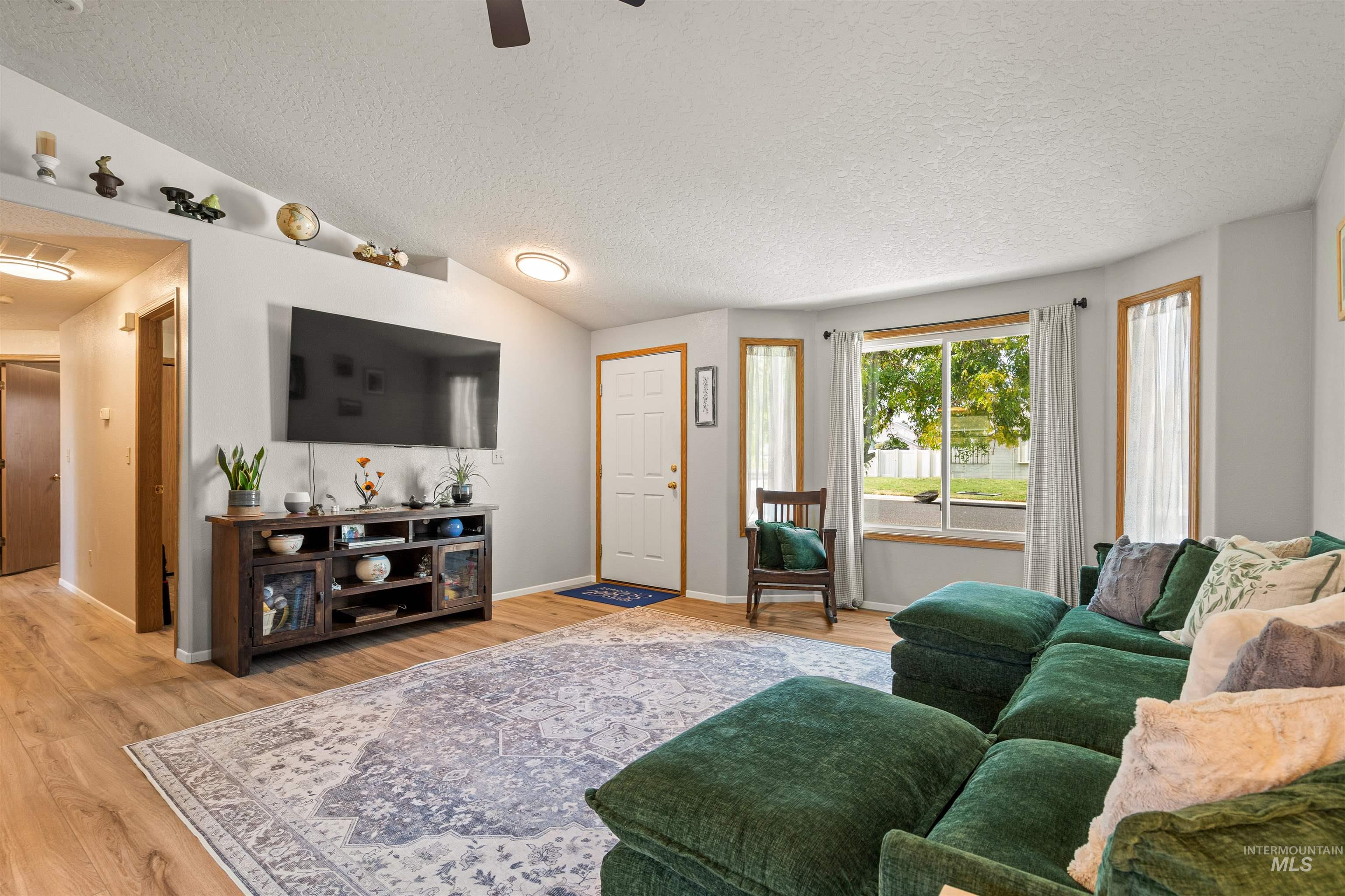 2524 Smart Street, Nampa, Idaho 83686, 3 Bedrooms, 2 Bathrooms, Residential For Sale, Price $360,000, 99004361