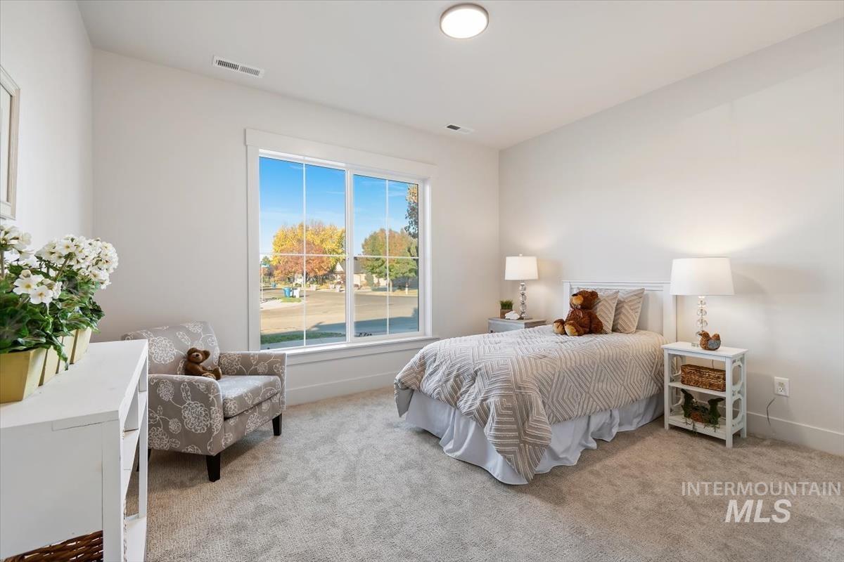 124 S Beechwood Dr, Nampa, Idaho 83686, 3 Bedrooms, 2.5 Bathrooms, Residential For Sale, Price $739,000, 99004363
