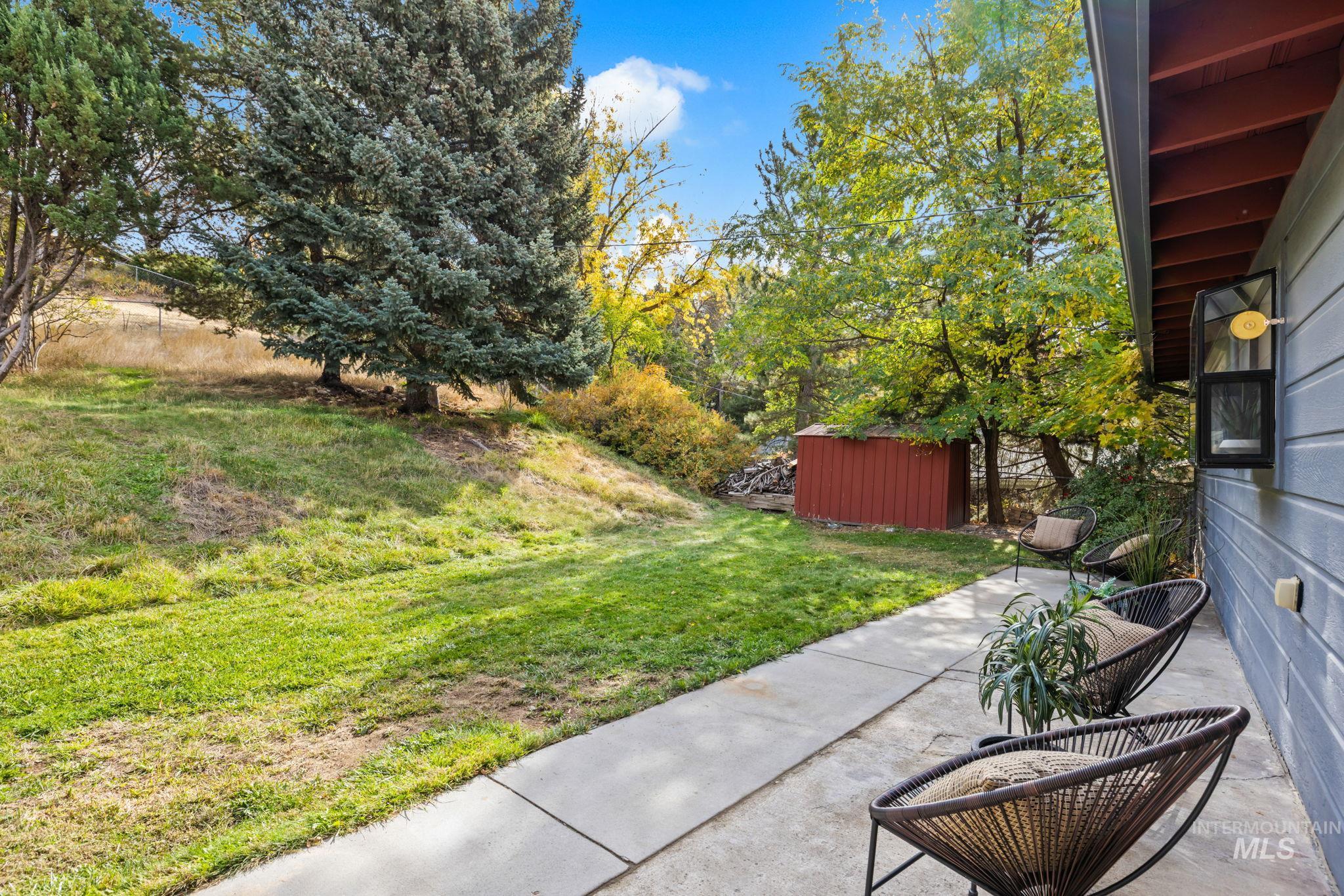 2822 N Tartan Place, Boise, Idaho 83702, 3 Bedrooms, 2 Bathrooms, Residential For Sale, Price $950,000, 99004364
