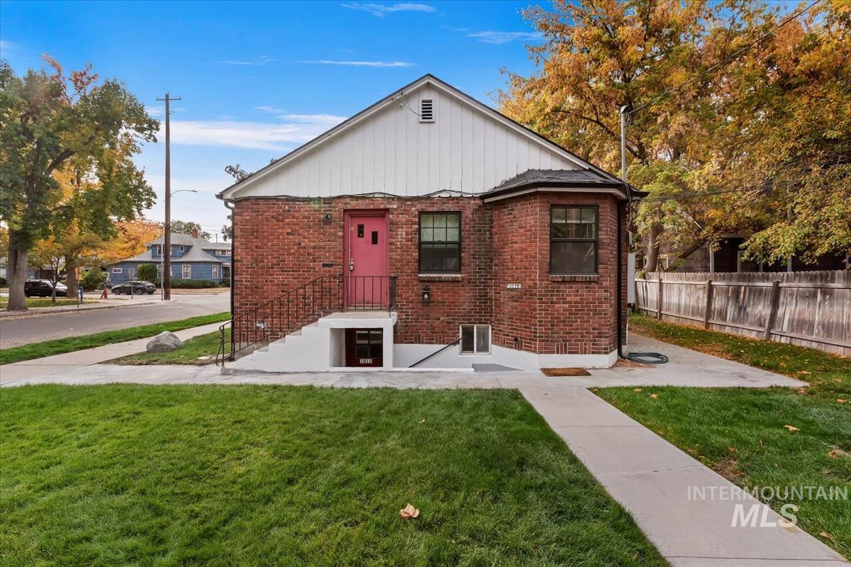 1000 N 11th, Boise, Idaho 83702, 1 Bedroom, 1 Bathroom, Residential Income For Sale, Price $799,000, 99004365