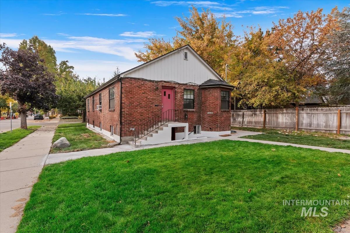 1000 N 11th, Boise, Idaho 83702, 1 Bedroom, 1 Bathroom, Residential Income For Sale, Price $799,000, 99004365