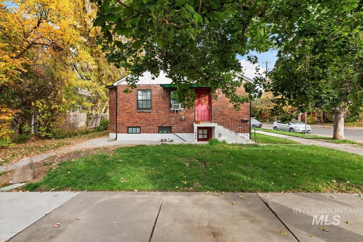 1000 N 11th, Boise, Idaho 83702, 1 Bedroom, 1 Bathroom, Residential Income For Sale, Price $799,000, 99004365