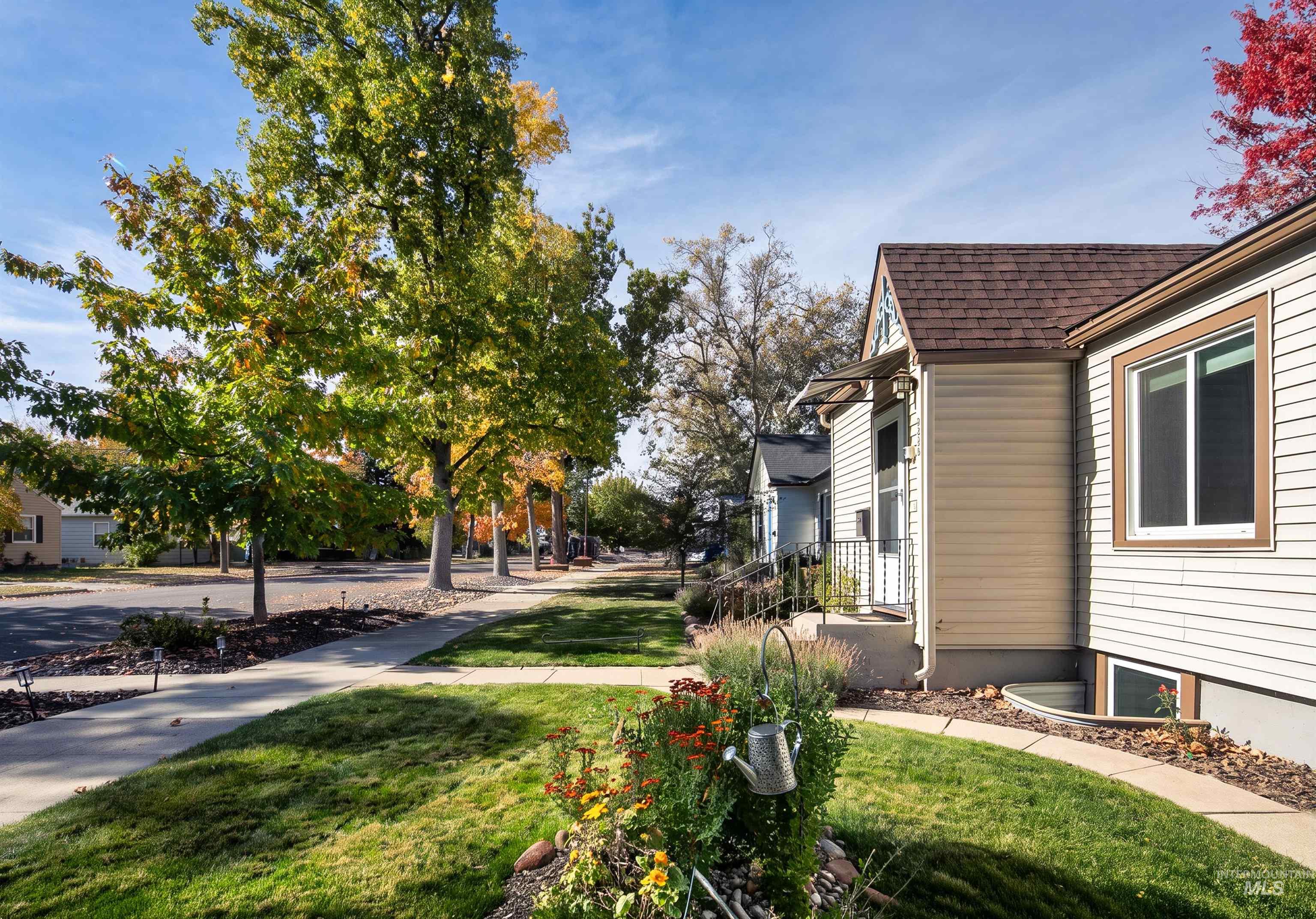 2412 W Bannock St, Boise, Idaho 83702, 3 Bedrooms, 2 Bathrooms, Residential For Sale, Price $725,000, 99004367