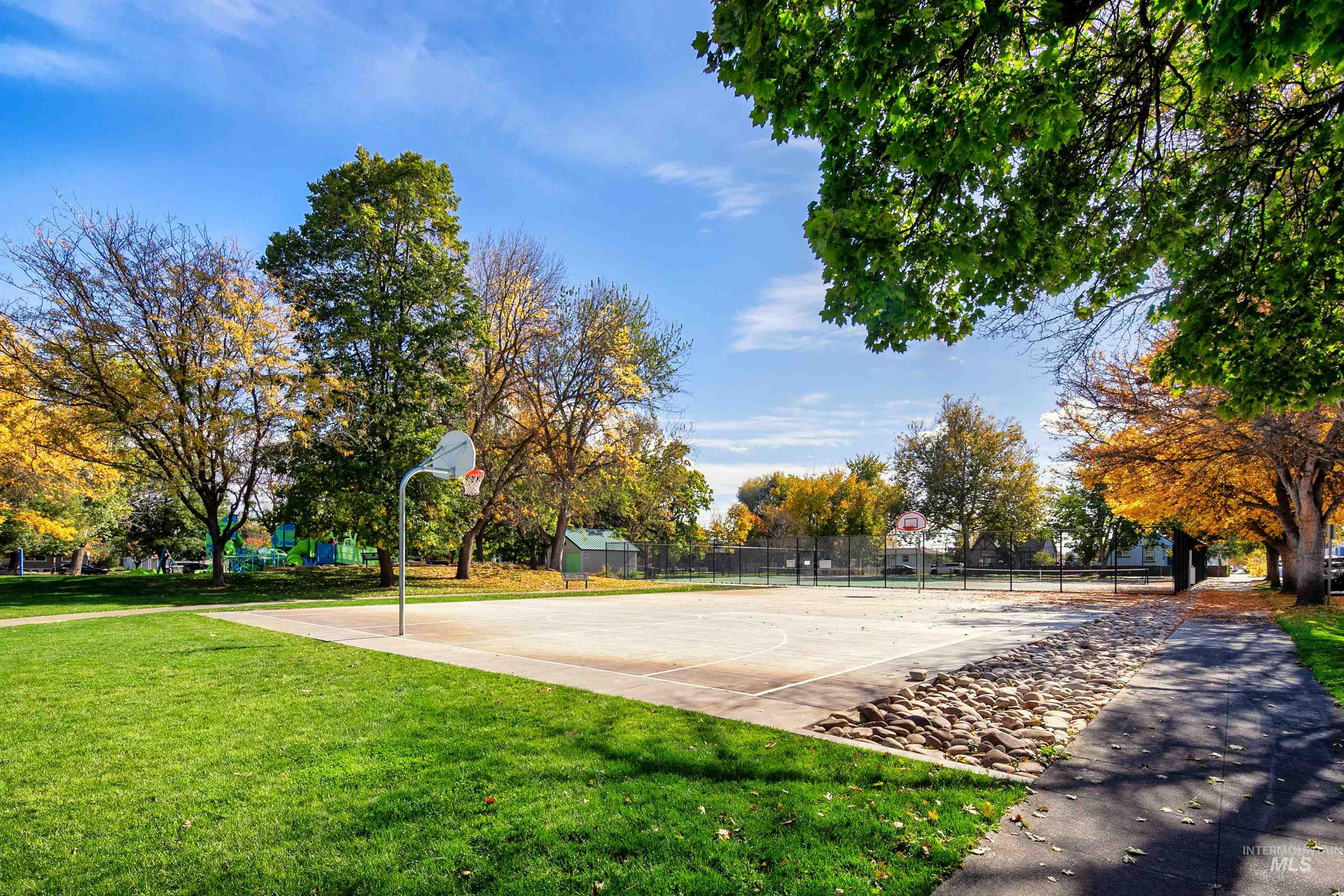 2412 W Bannock St, Boise, Idaho 83702, 3 Bedrooms, 2 Bathrooms, Residential For Sale, Price $725,000, 99004367