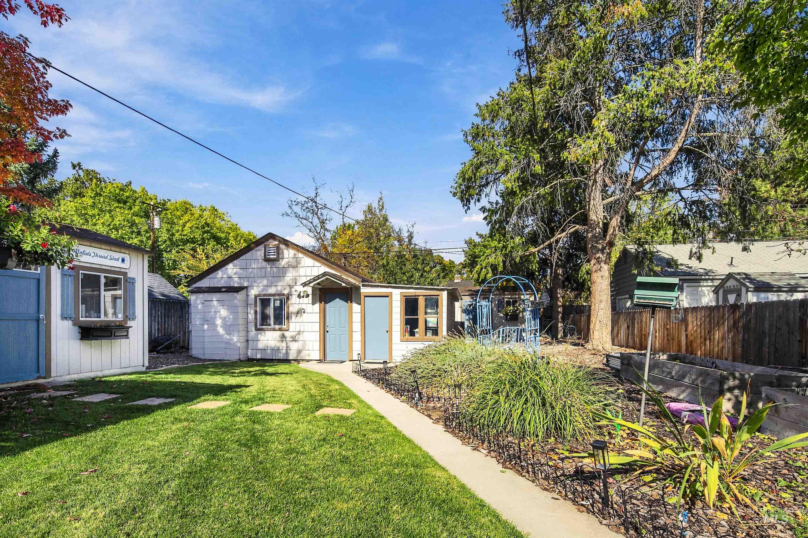 2412 W Bannock St, Boise, Idaho 83702, 3 Bedrooms, 2 Bathrooms, Residential For Sale, Price $725,000, 99004367