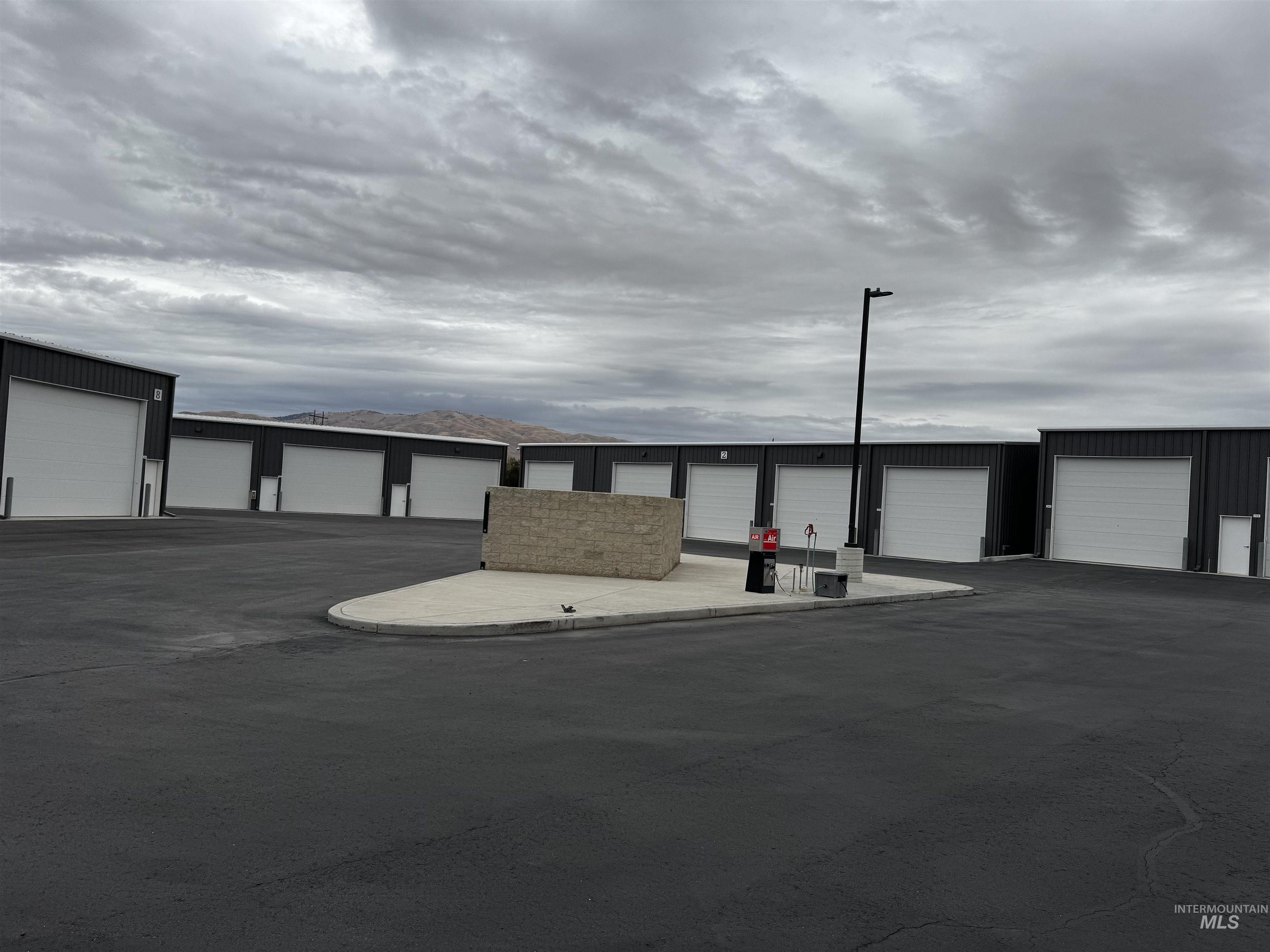 2152 E Summersweet Dr, Boise, Idaho 83716, Business/Commercial For Sale, Price $279,000, 99004368