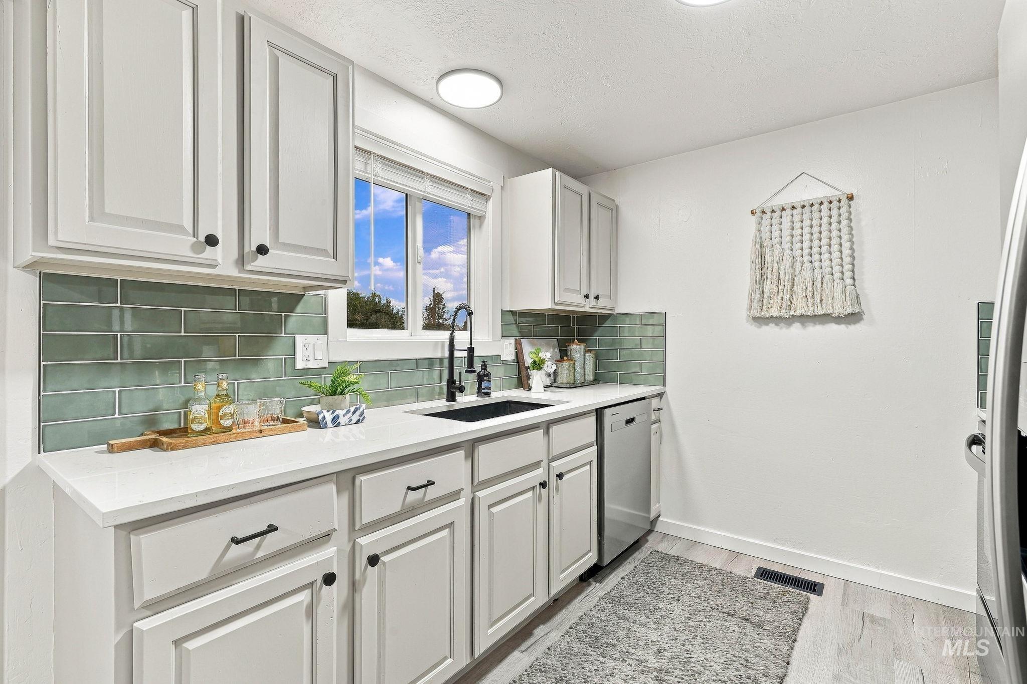4195 N Milwaukee St, Boise, Idaho 83704, 4 Bedrooms, 2 Bathrooms, Residential For Sale, Price $449,990, 99004369
