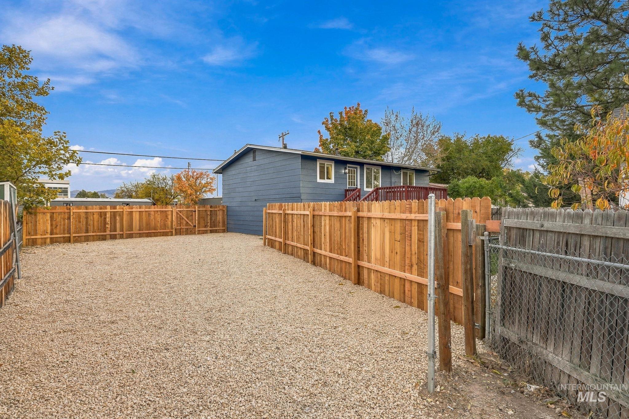 4195 N Milwaukee St, Boise, Idaho 83704, 4 Bedrooms, 2 Bathrooms, Residential For Sale, Price $449,990, 99004369