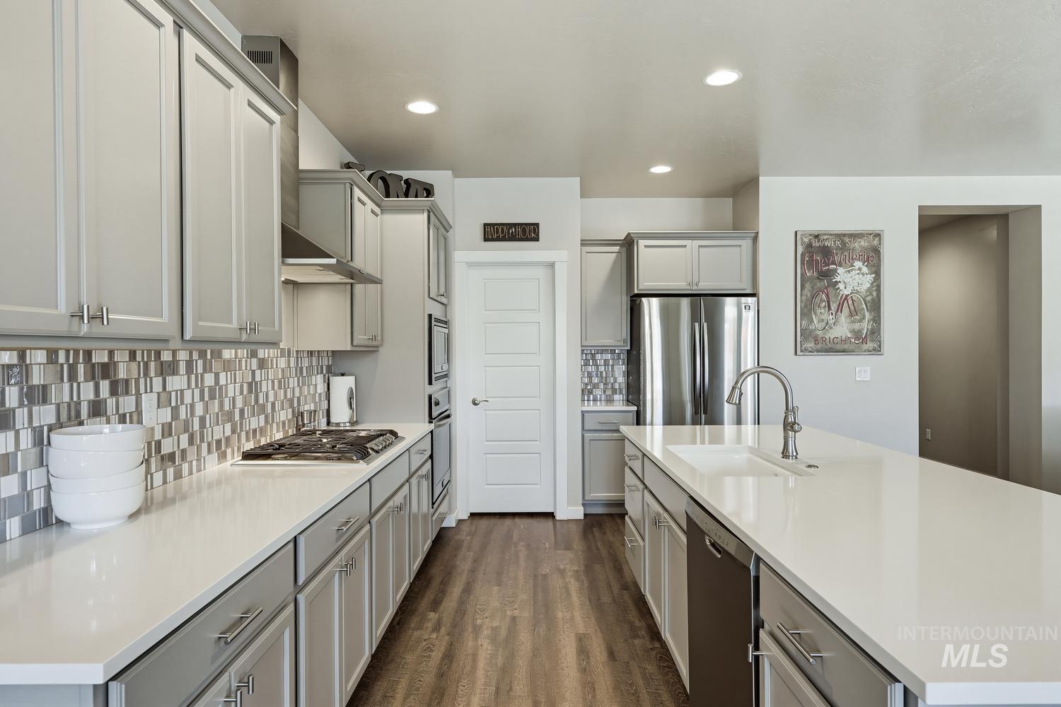 1387 E Redwick Dr, Meridian, Idaho 83646, 4 Bedrooms, 2 Bathrooms, Residential For Sale, Price $649,900, 99004370