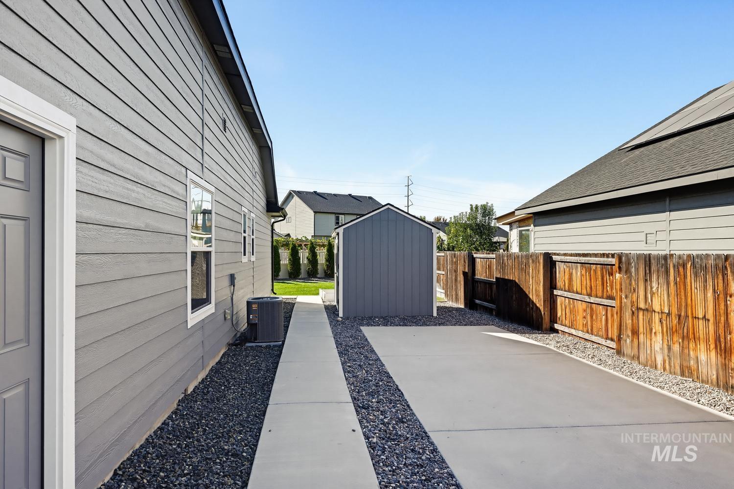 1387 E Redwick Dr, Meridian, Idaho 83646, 4 Bedrooms, 2 Bathrooms, Residential For Sale, Price $649,900, 99004370