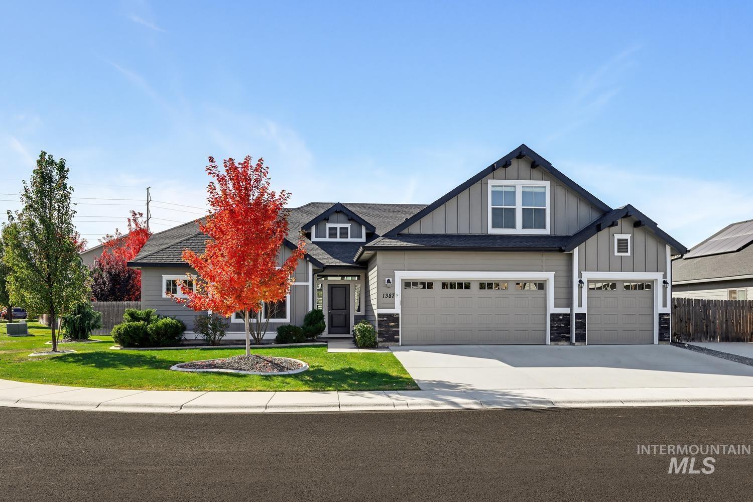 1387 E Redwick Dr, Meridian, Idaho 83646, 4 Bedrooms, 2 Bathrooms, Residential For Sale, Price $649,900, 99004370