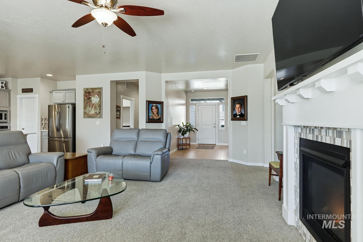 1387 E Redwick Dr, Meridian, Idaho 83646, 4 Bedrooms, 2 Bathrooms, Residential For Sale, Price $649,900, 99004370