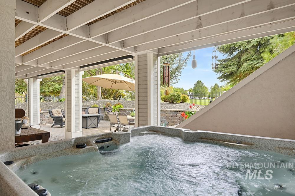 4601 W Brassie Ct, Meridian, Idaho 83646, 4 Bedrooms, 3.5 Bathrooms, Residential For Sale, Price $1,099,000,MLS 99004372