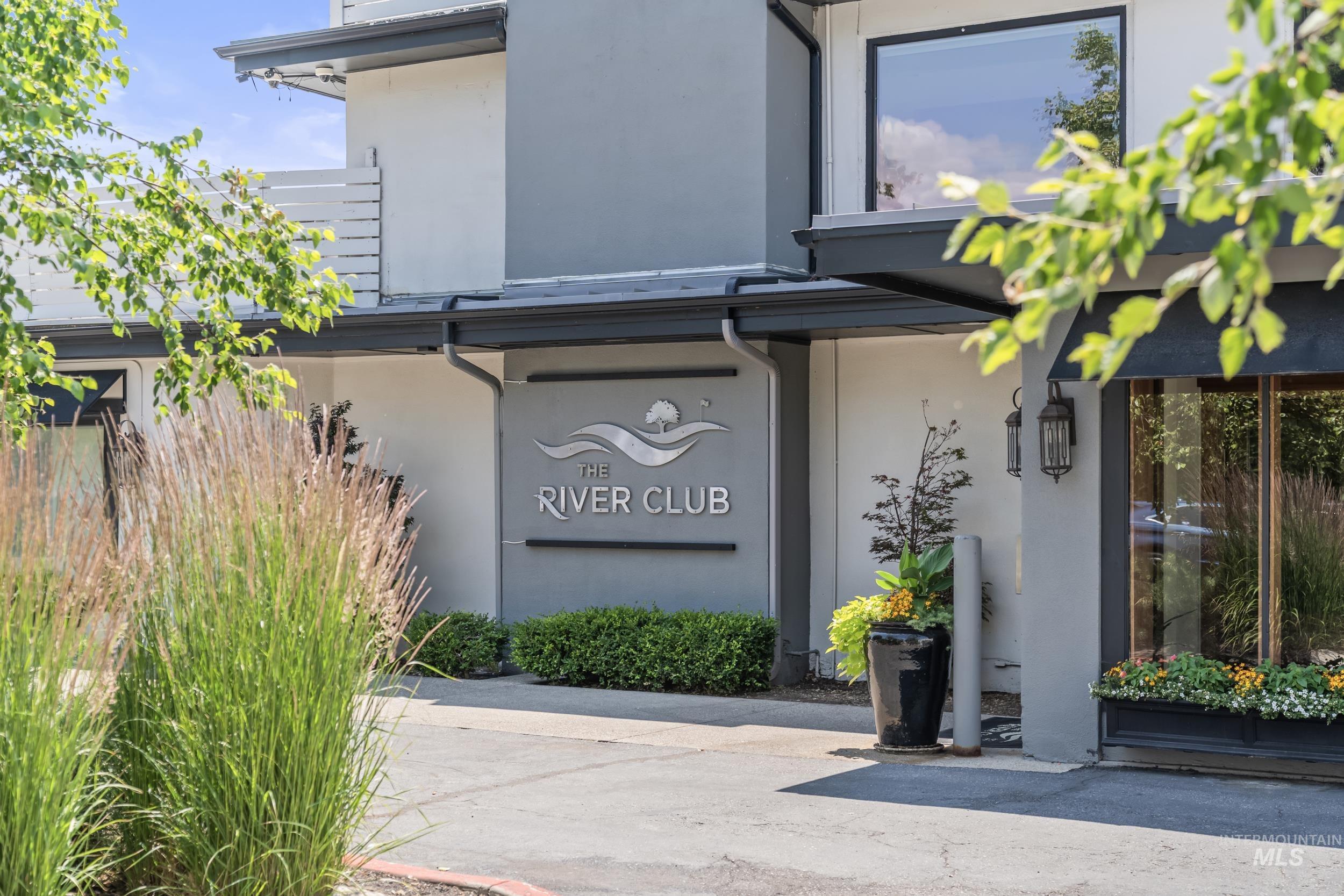 6317 W Lucky Lane, Boise, Idaho 83703, 3 Bedrooms, 2.5 Bathrooms, Residential For Sale, Price $499,900,MLS 99004373
