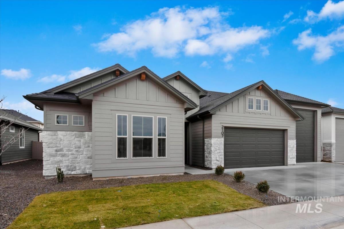 1959 W Smokey Lake Dr., Meridian, Idaho 83642, 4 Bedrooms, 3.5 Bathrooms, Residential For Sale, Price $924,880, 99004382