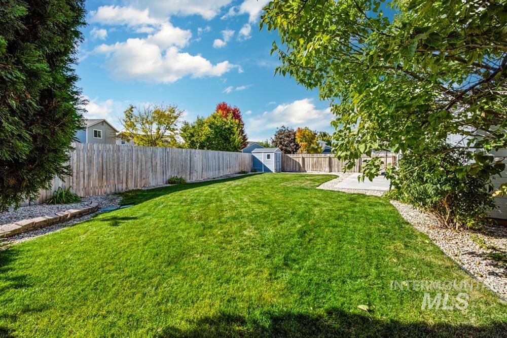 8499 W Shooting Star Dr, Boise, Idaho 83709, 3 Bedrooms, 2 Bathrooms, Residential For Sale, Price $435,000, 99004389