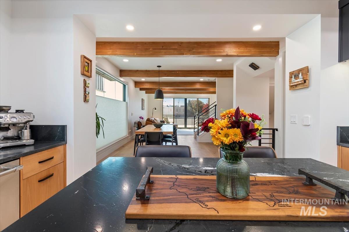 640 N Avenue H Ave., Boise, Idaho 83712, 3 Bedrooms, 3.5 Bathrooms, Residential For Sale, Price $870,000, 99004395